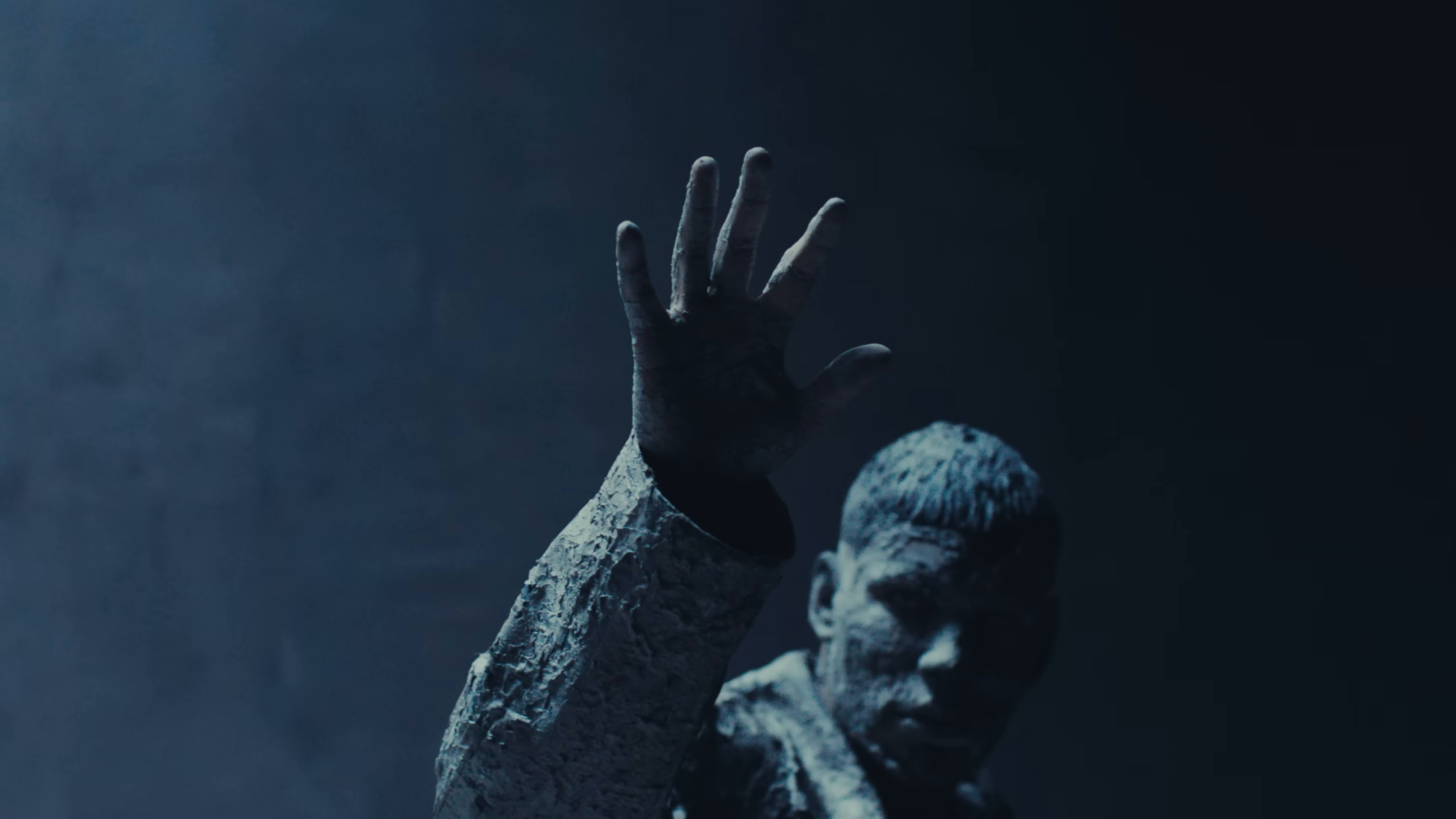 CARTIER SANTOS (2025) —  shot,  lighting