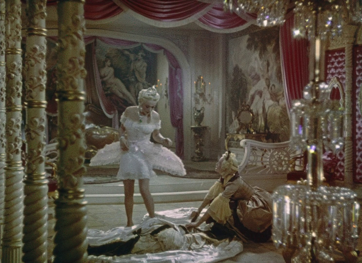 The Adventures of Baron Munchausen (1943) —  shot,  lighting