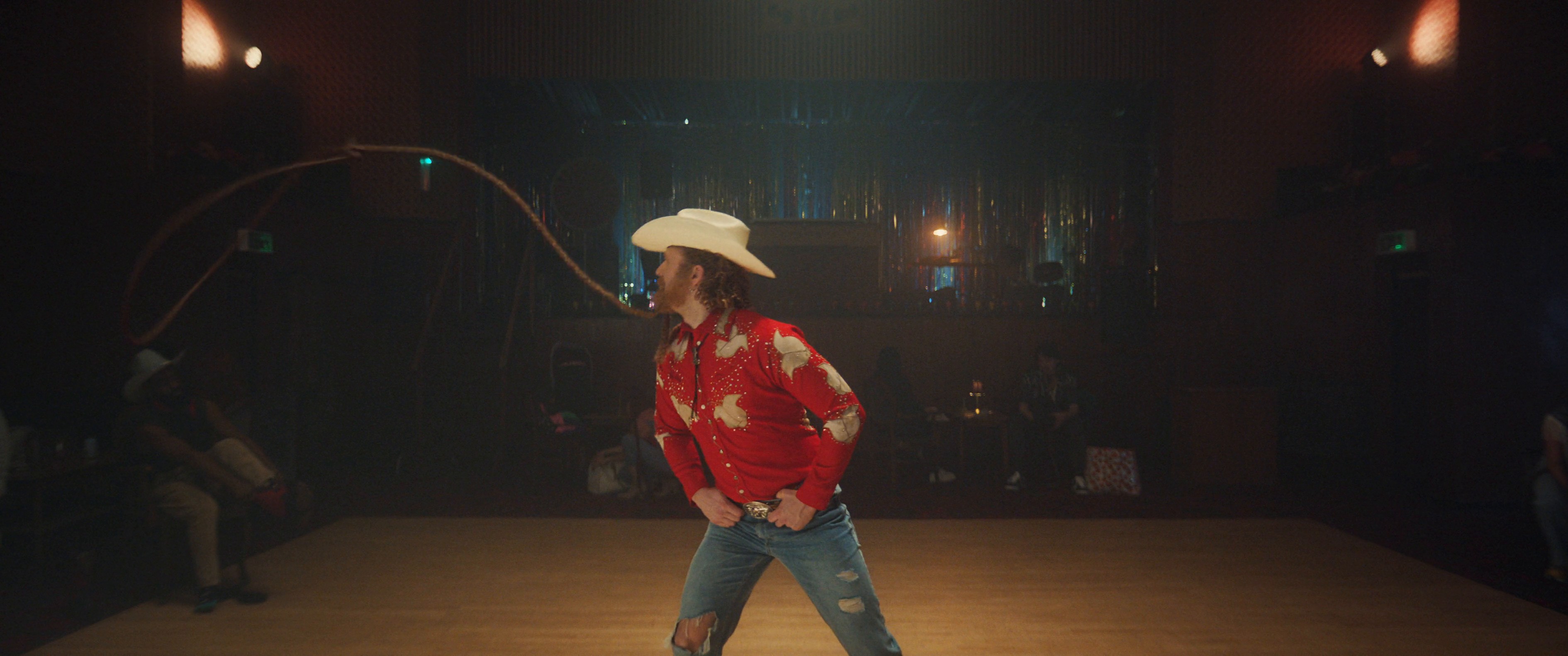 Foxy Bingo - The Moedown (2024) —  shot,  lighting