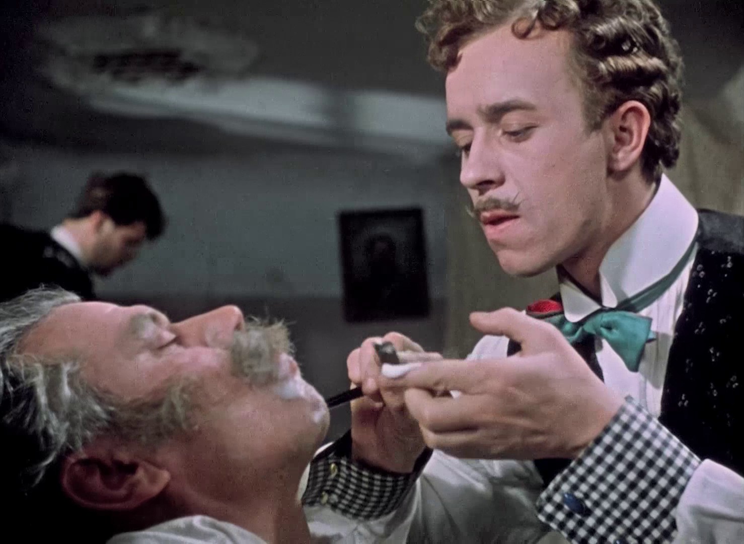 Za dvoma zaytsiamy (1961) —  shot,  lighting