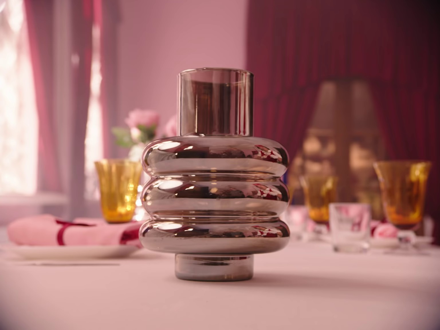 Dancer (2020) —  shot,  lighting