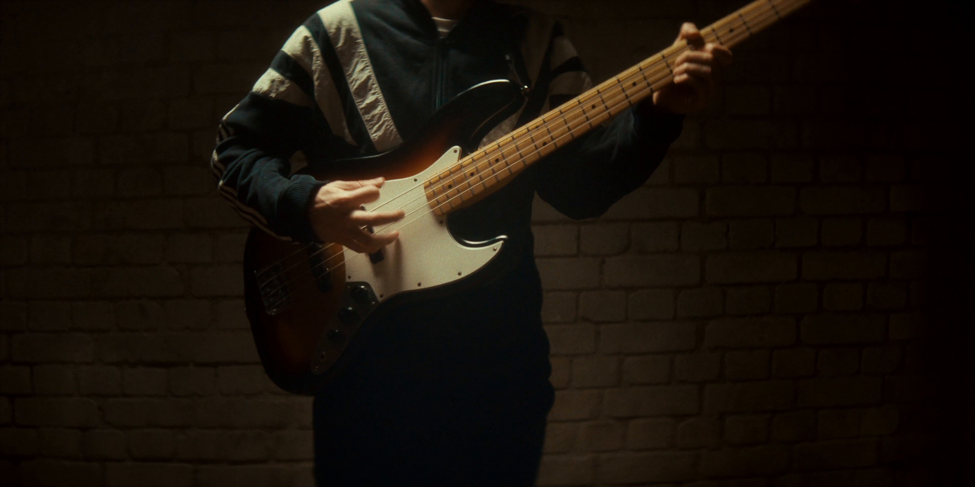 I raise you (2022) —  shot,  lighting