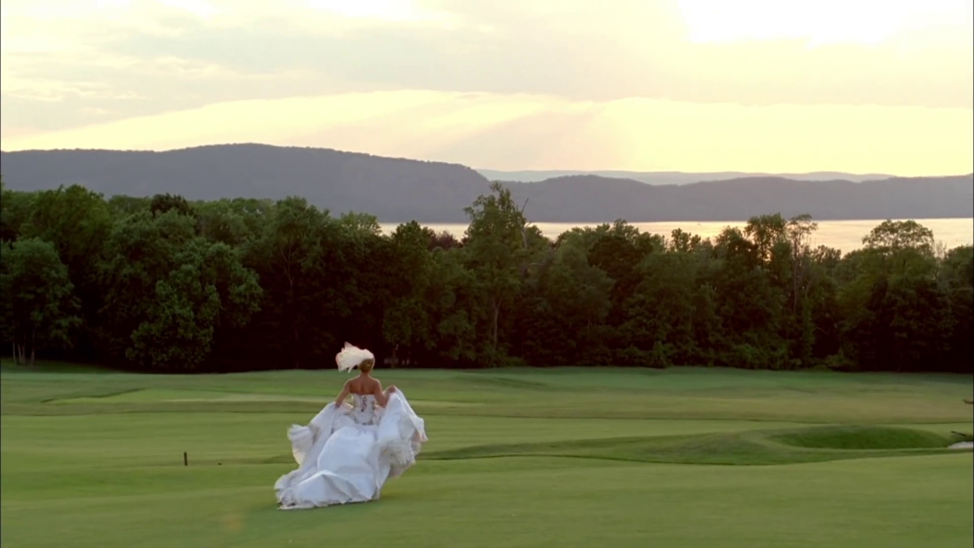 Best Thing I Never Had (2011) —  shot,  lighting