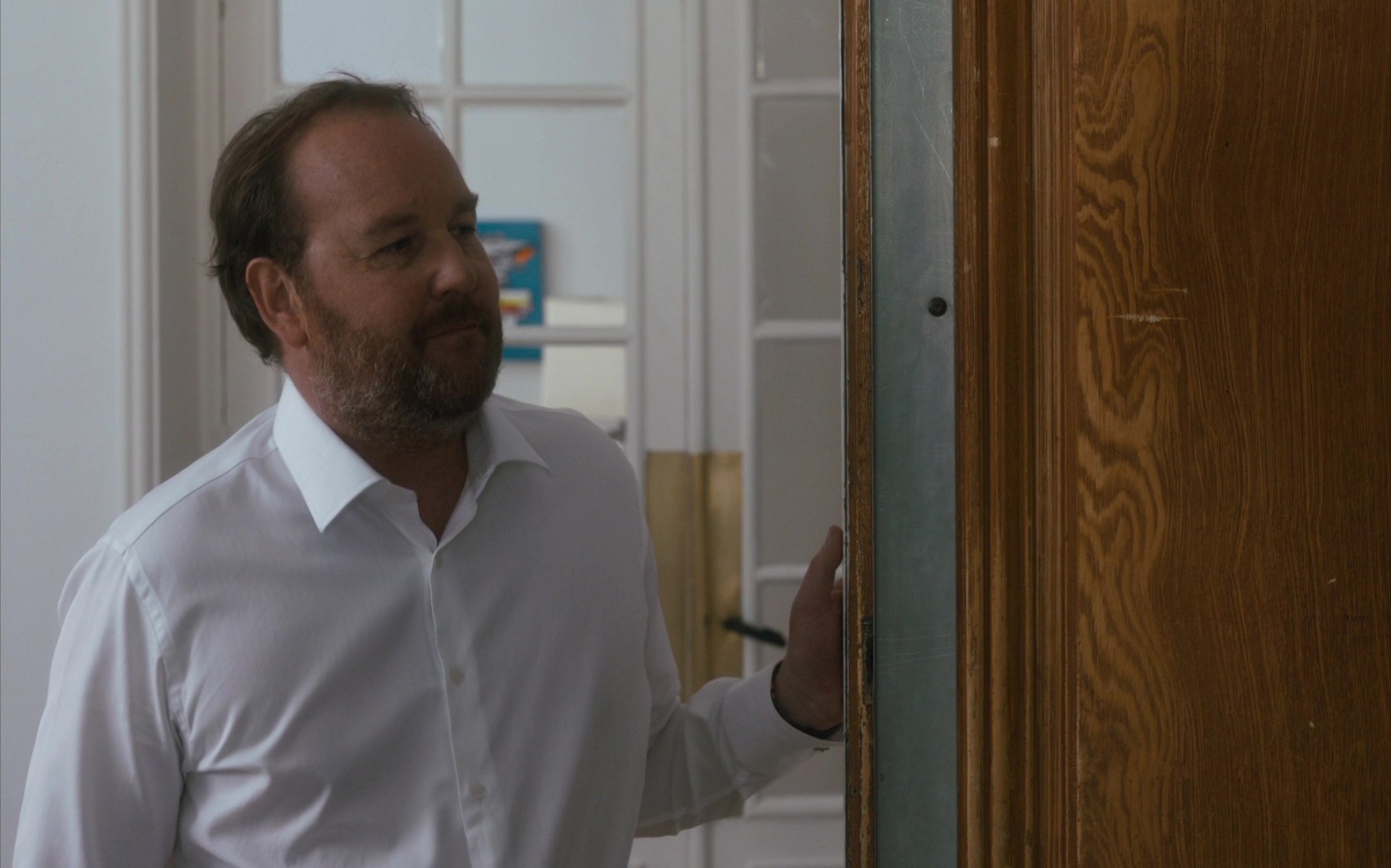 Let the Sunshine In (2017) —  shot,  lighting