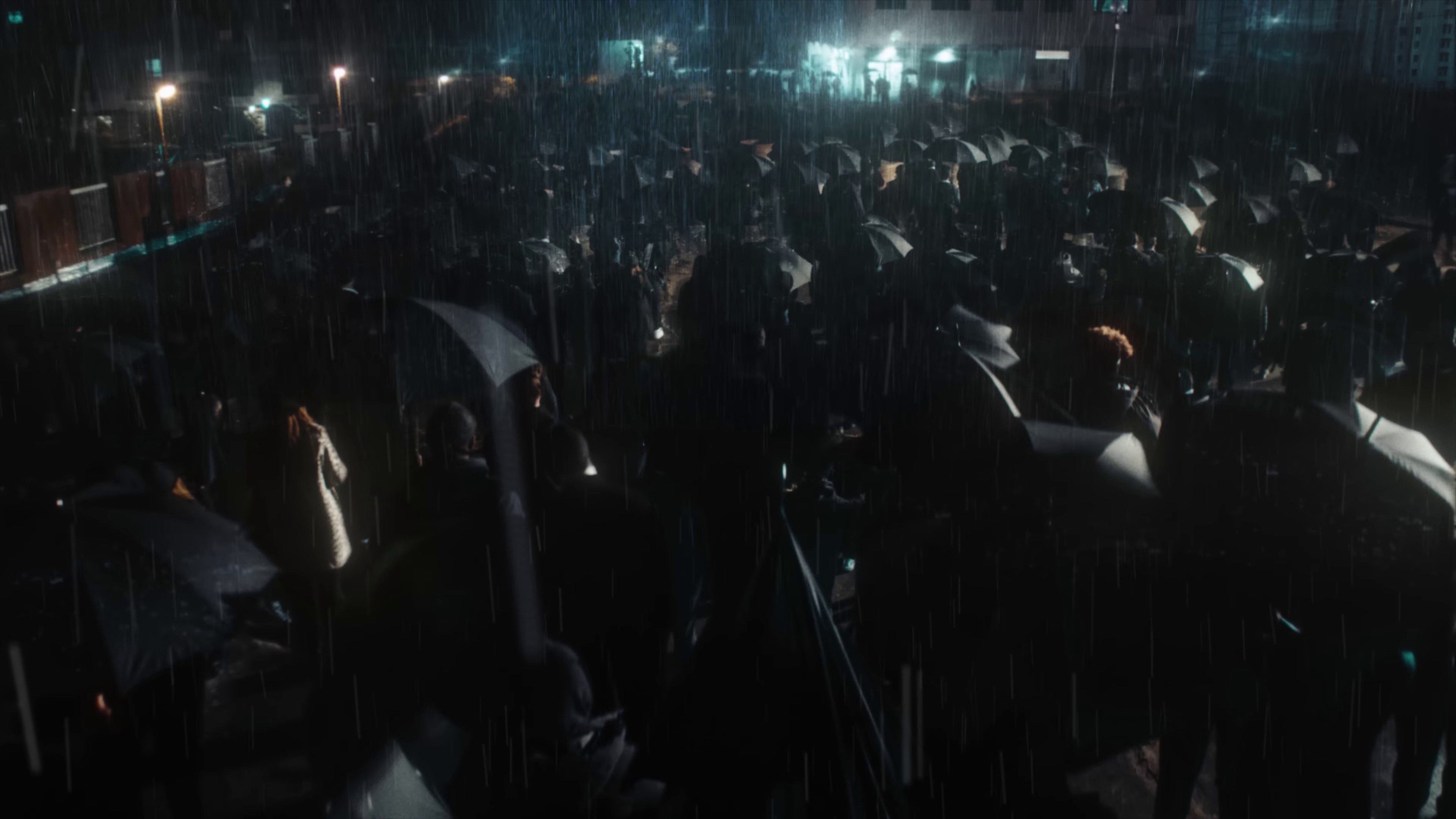 25 G (2023) —  shot,  lighting