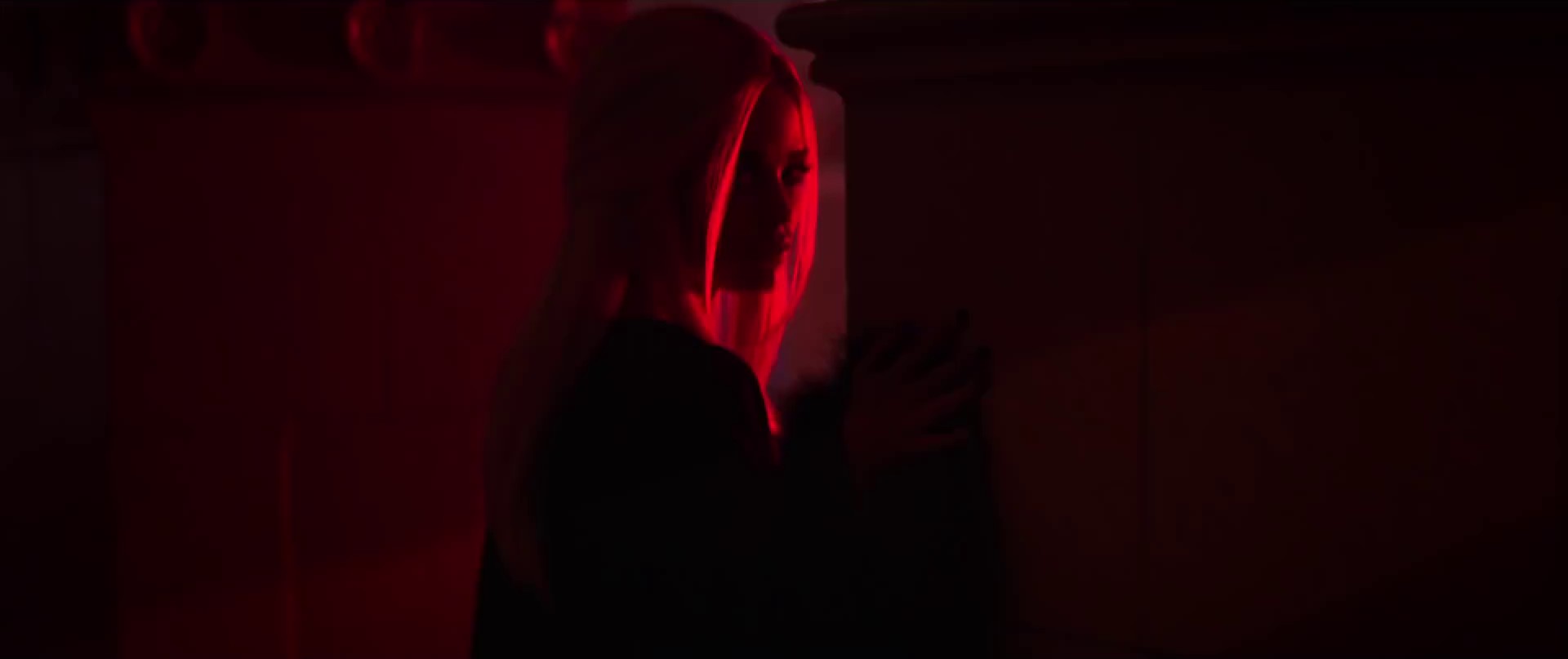 break up with your girlfriend, i'm bored (2019) —  shot,  lighting