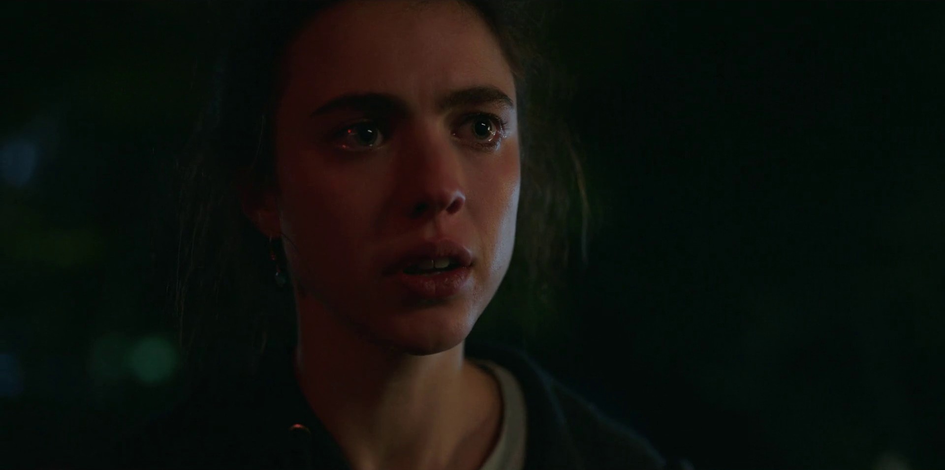 Dollar Store (2021) —  shot,  lighting