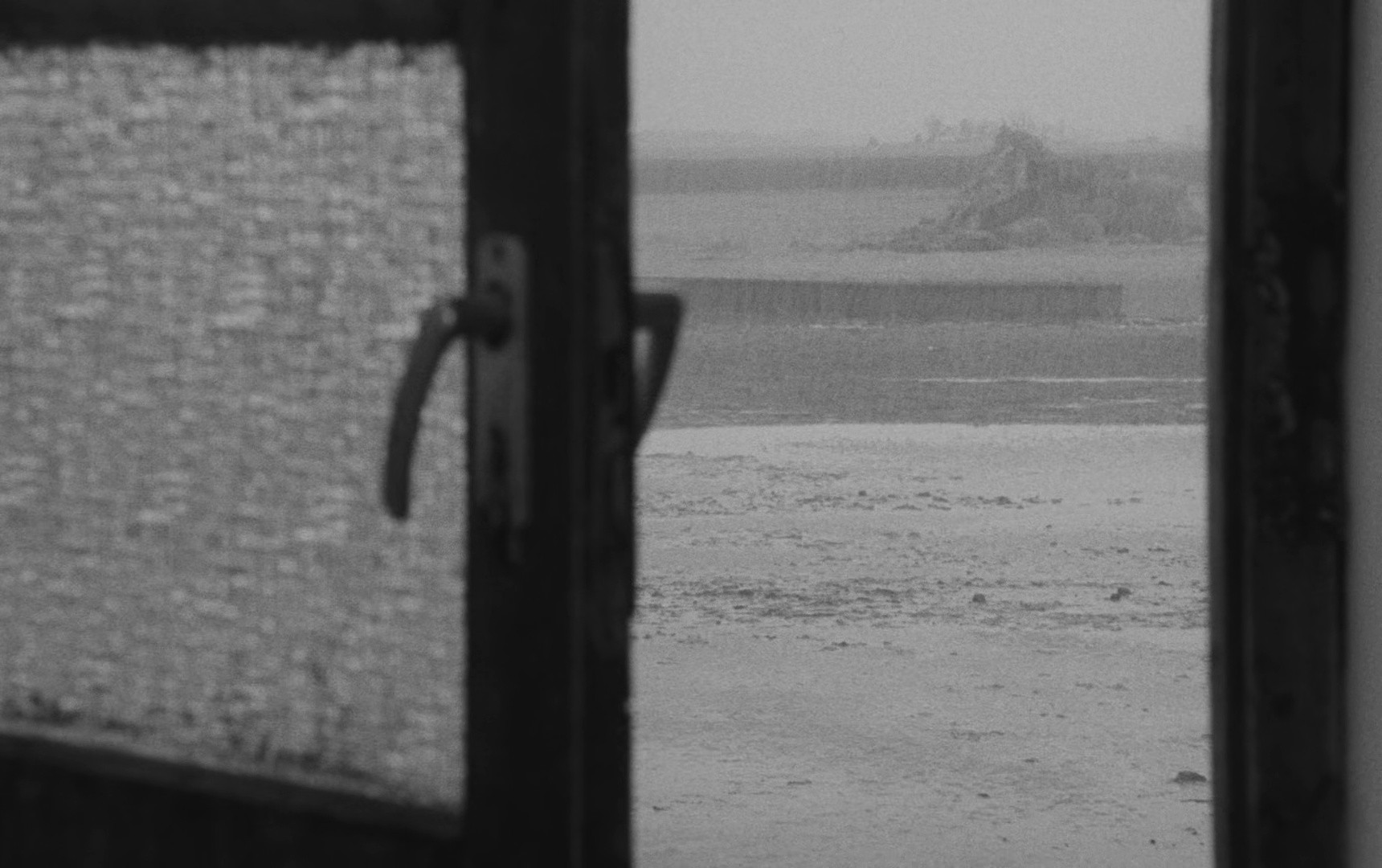 Satantango (1994) —  shot,  lighting