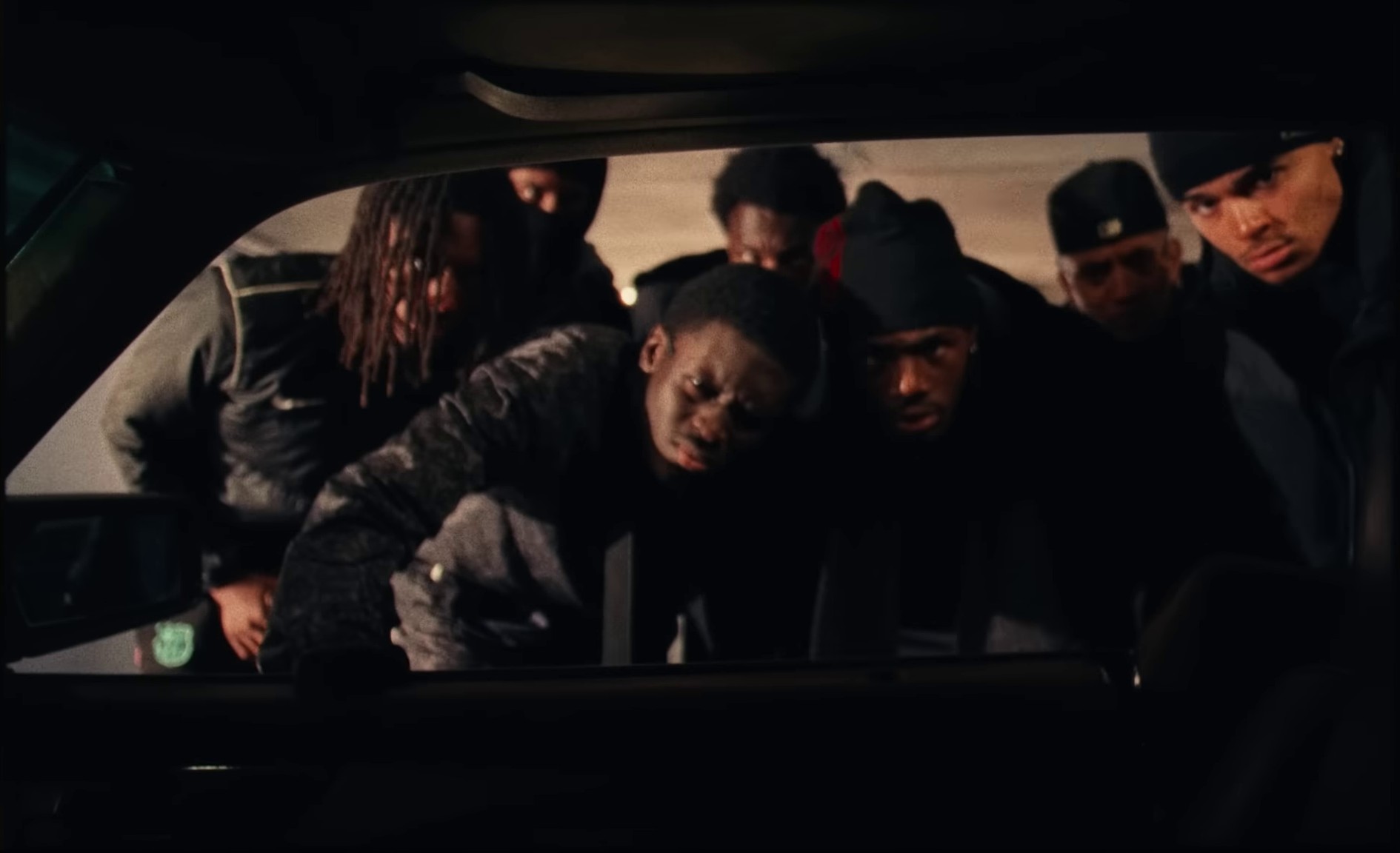 Périph (2023) —  shot,  lighting