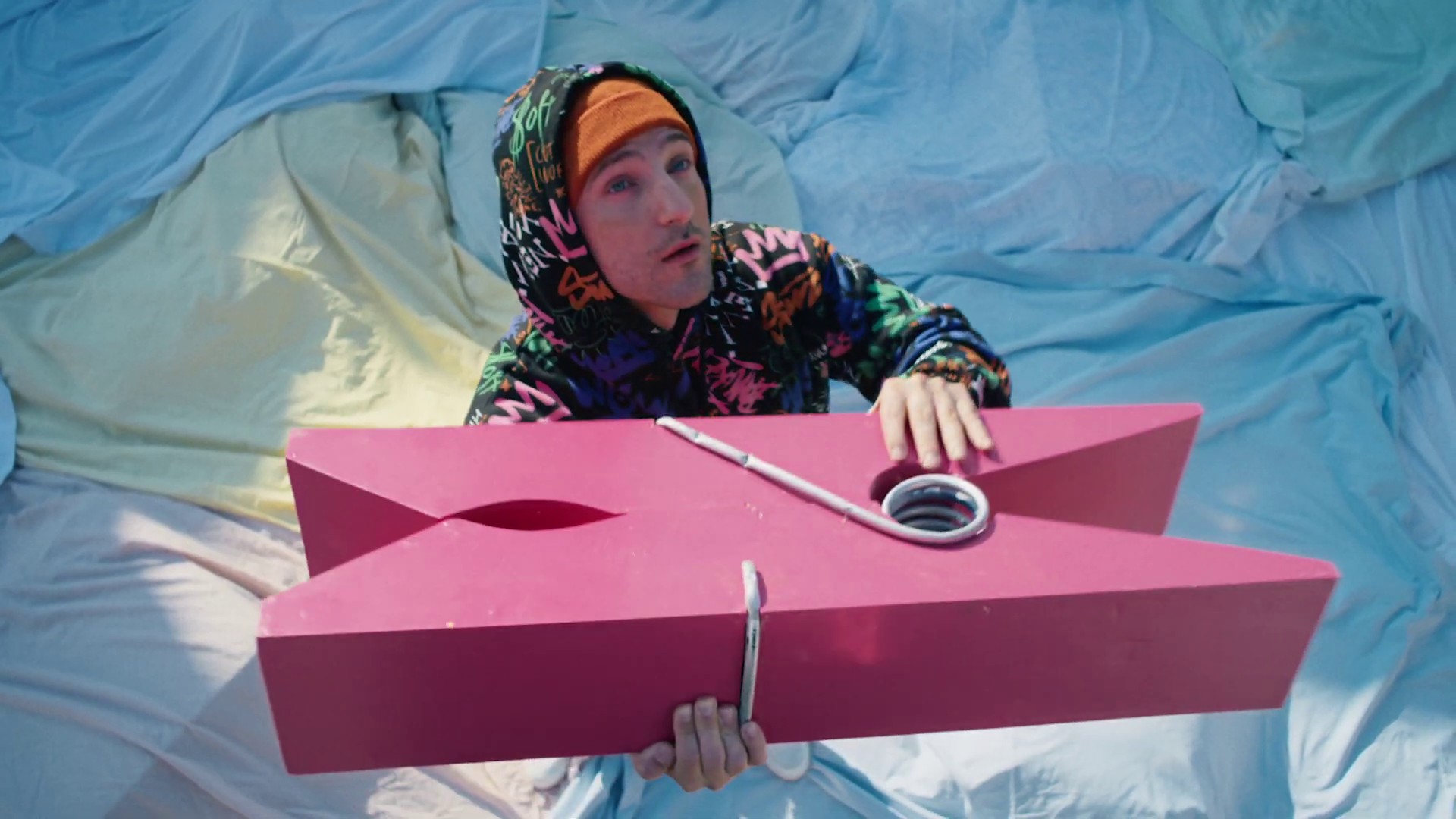 COMPLICACIÓ (2020) —  shot,  lighting