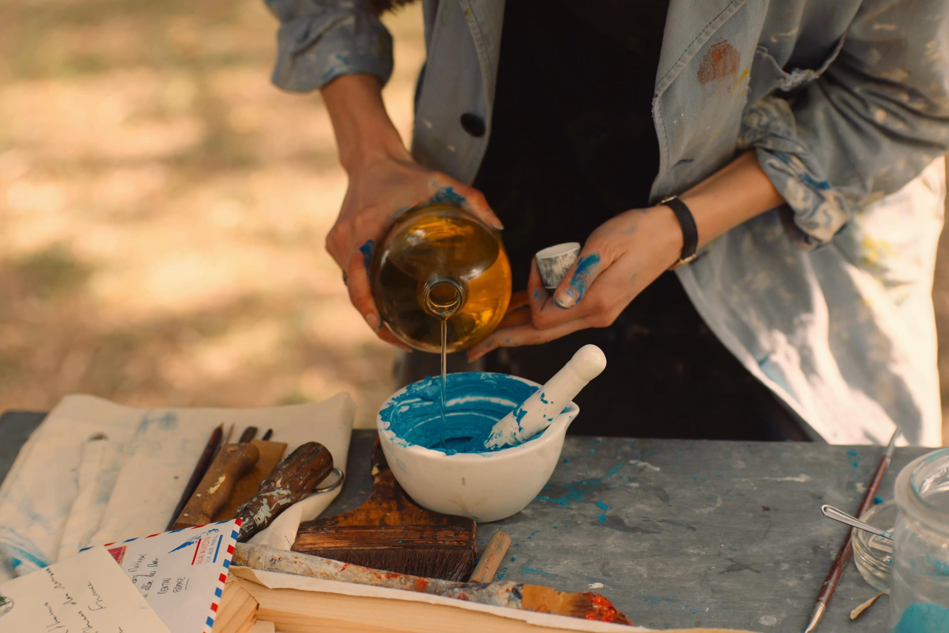 Niki (2024) —  shot,  lighting