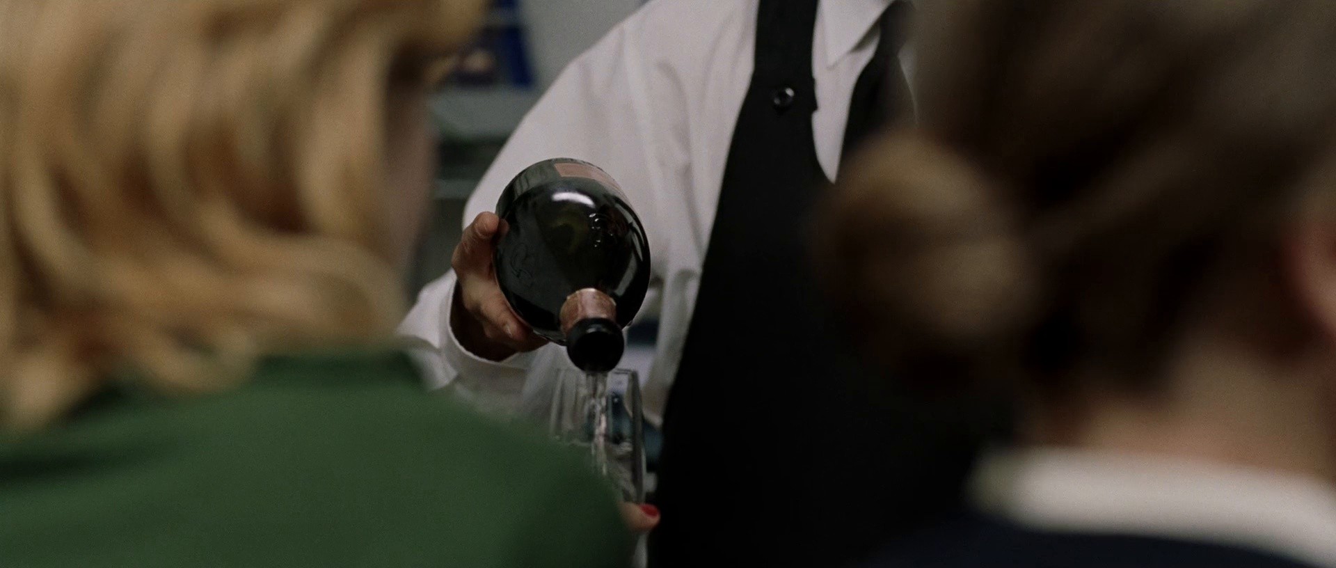 Come Undone (2010) —  shot,  lighting