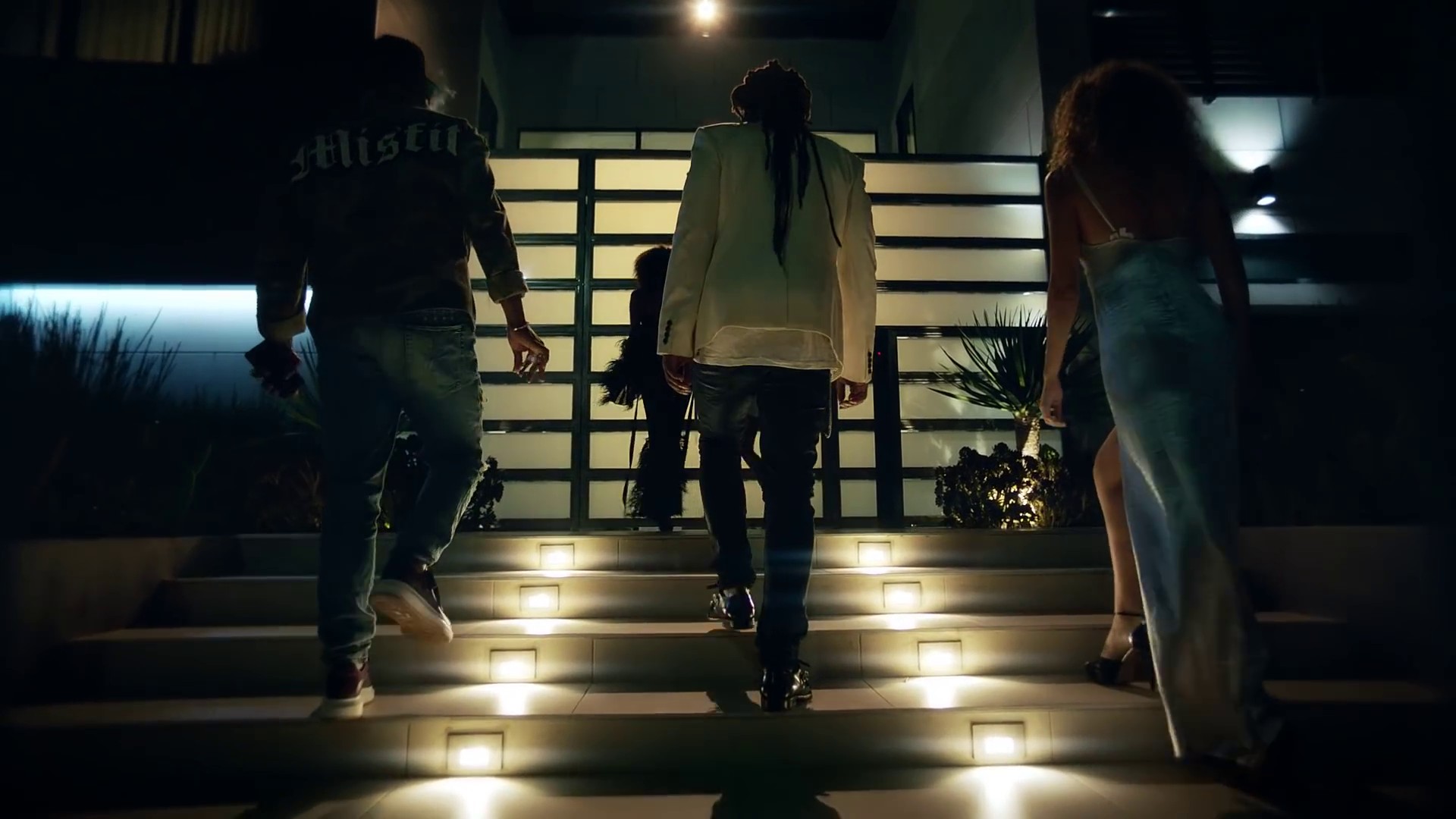 Love U Better (2017) —  shot,  lighting