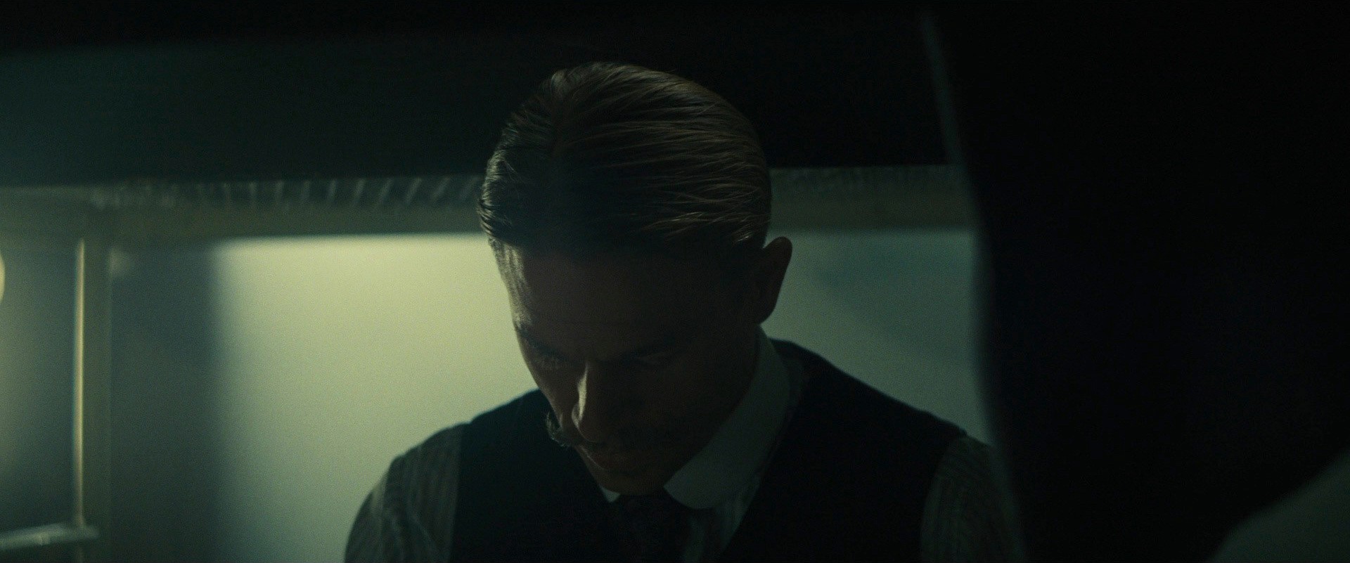 The Lost City of Z (2016) —  shot,  lighting