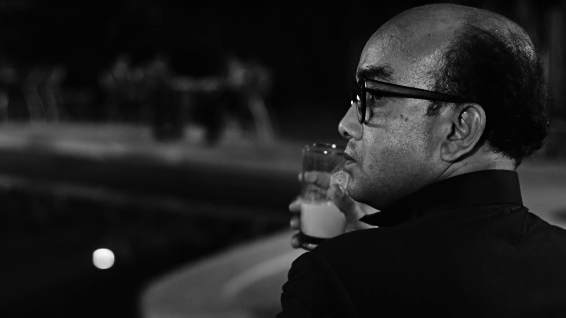 Calcutta 71 (1972) —  shot,  lighting