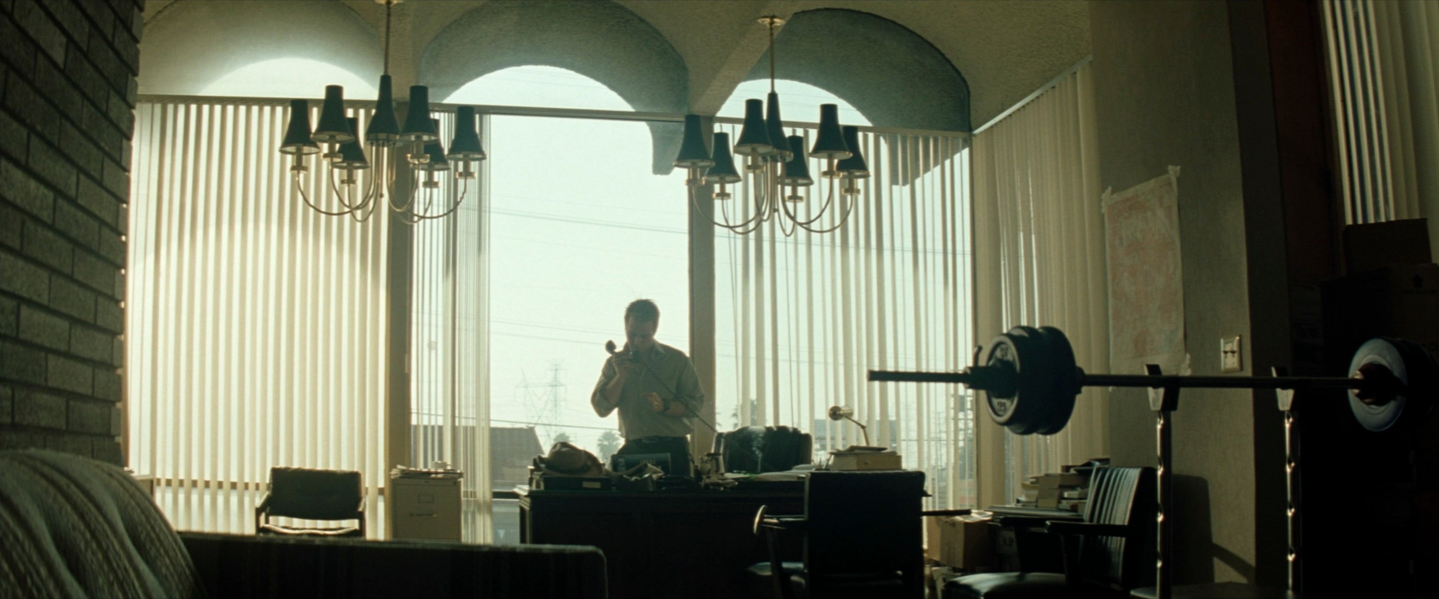 Matchstick Men (2003) —  shot,  lighting