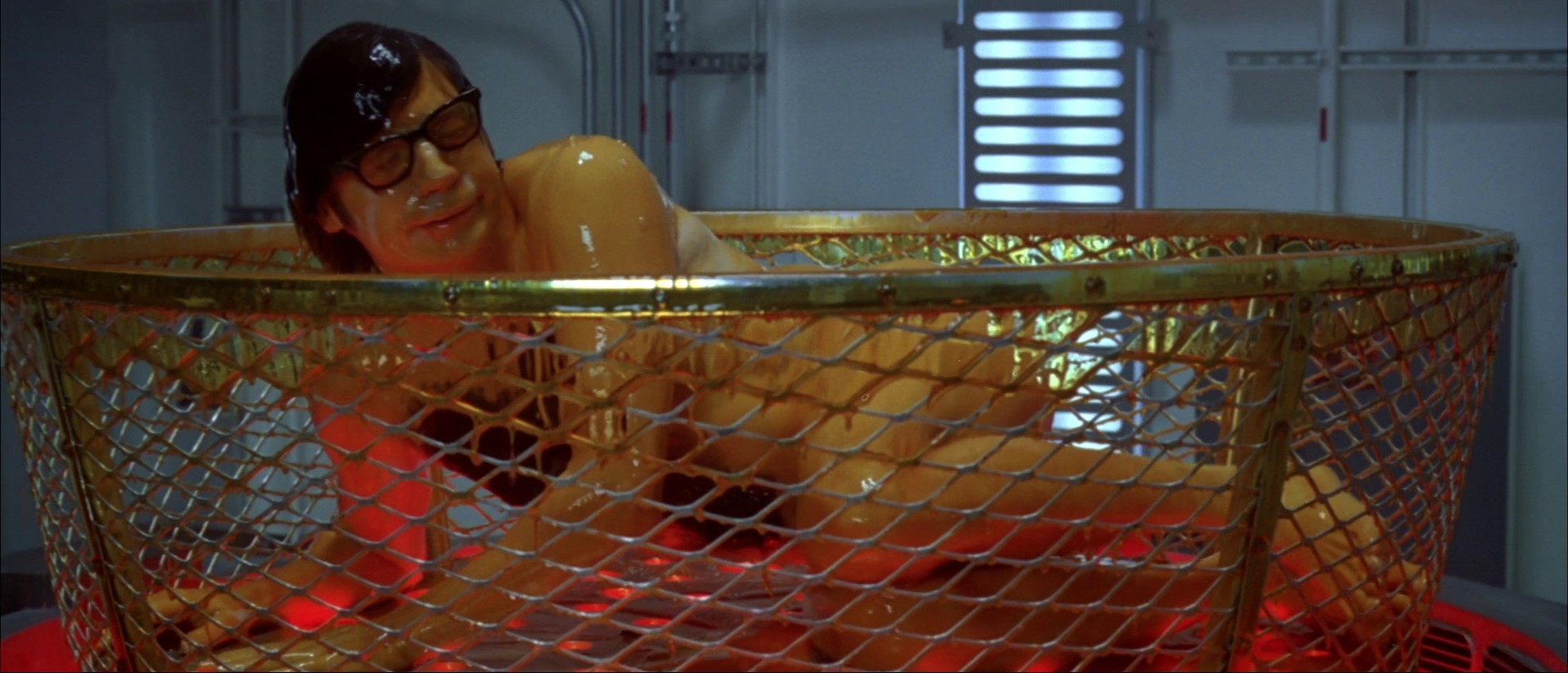 Austin Powers: International Man of Mystery (1997) —  shot,  lighting