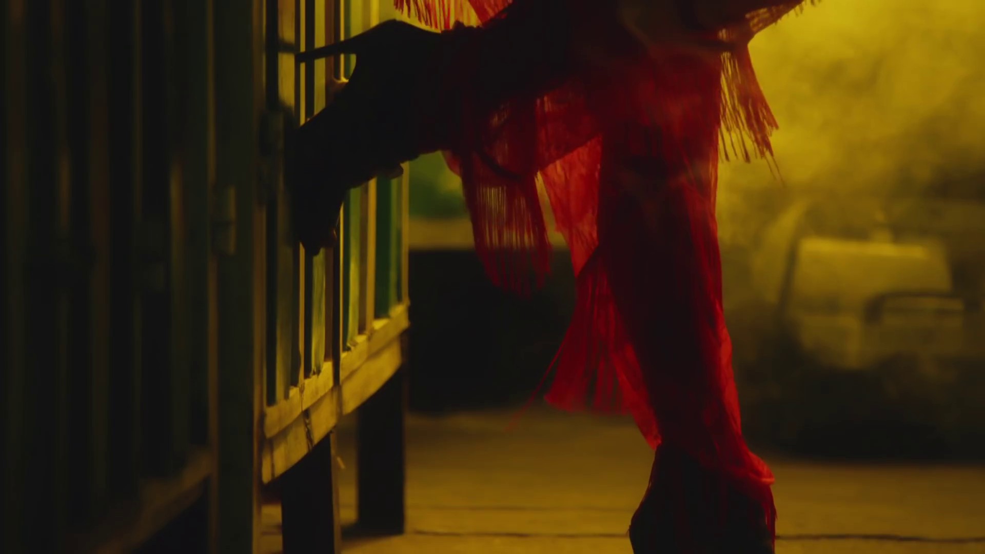 LoLo (2019) —  shot,  lighting