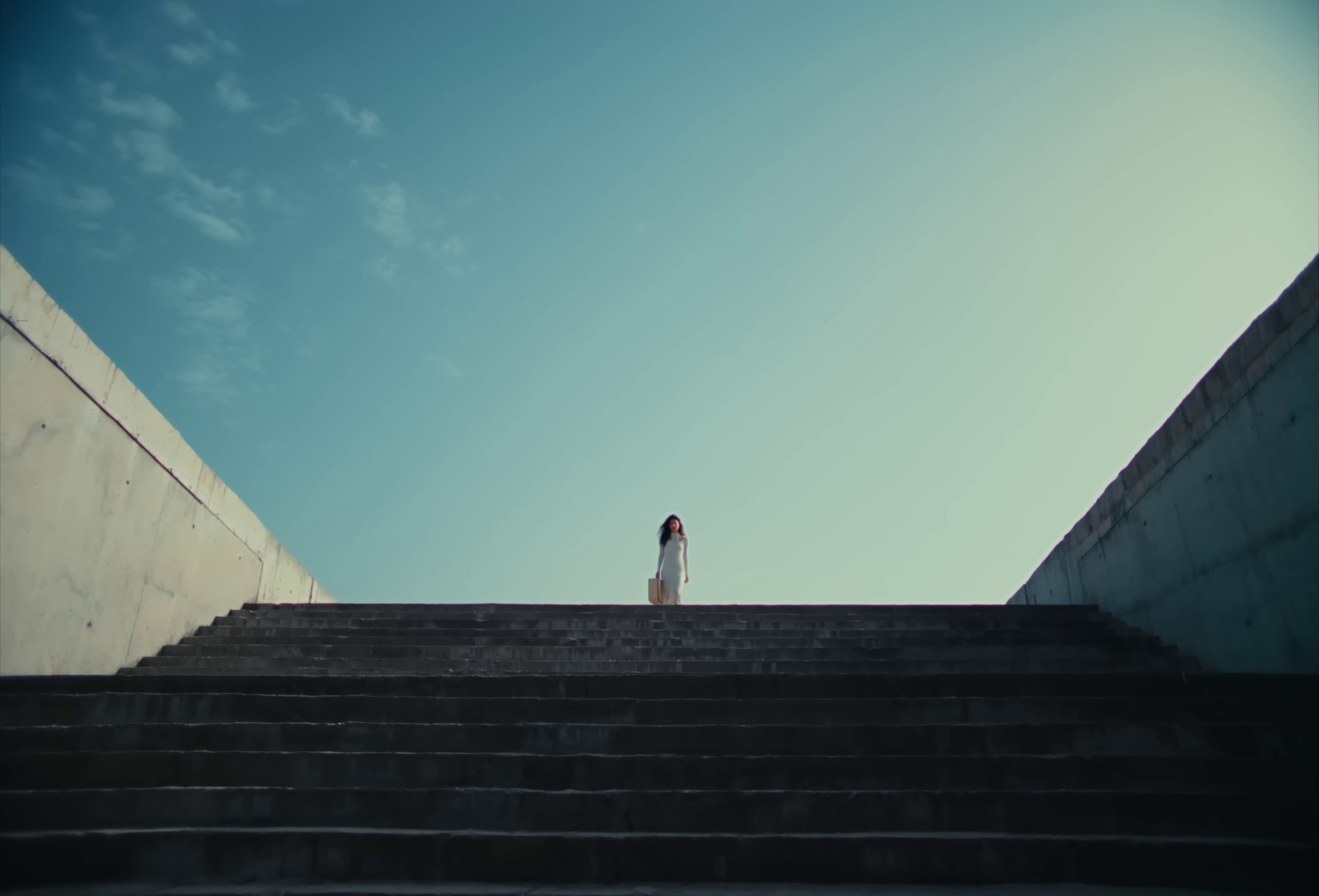 Boomerang (2023) —  shot,  lighting