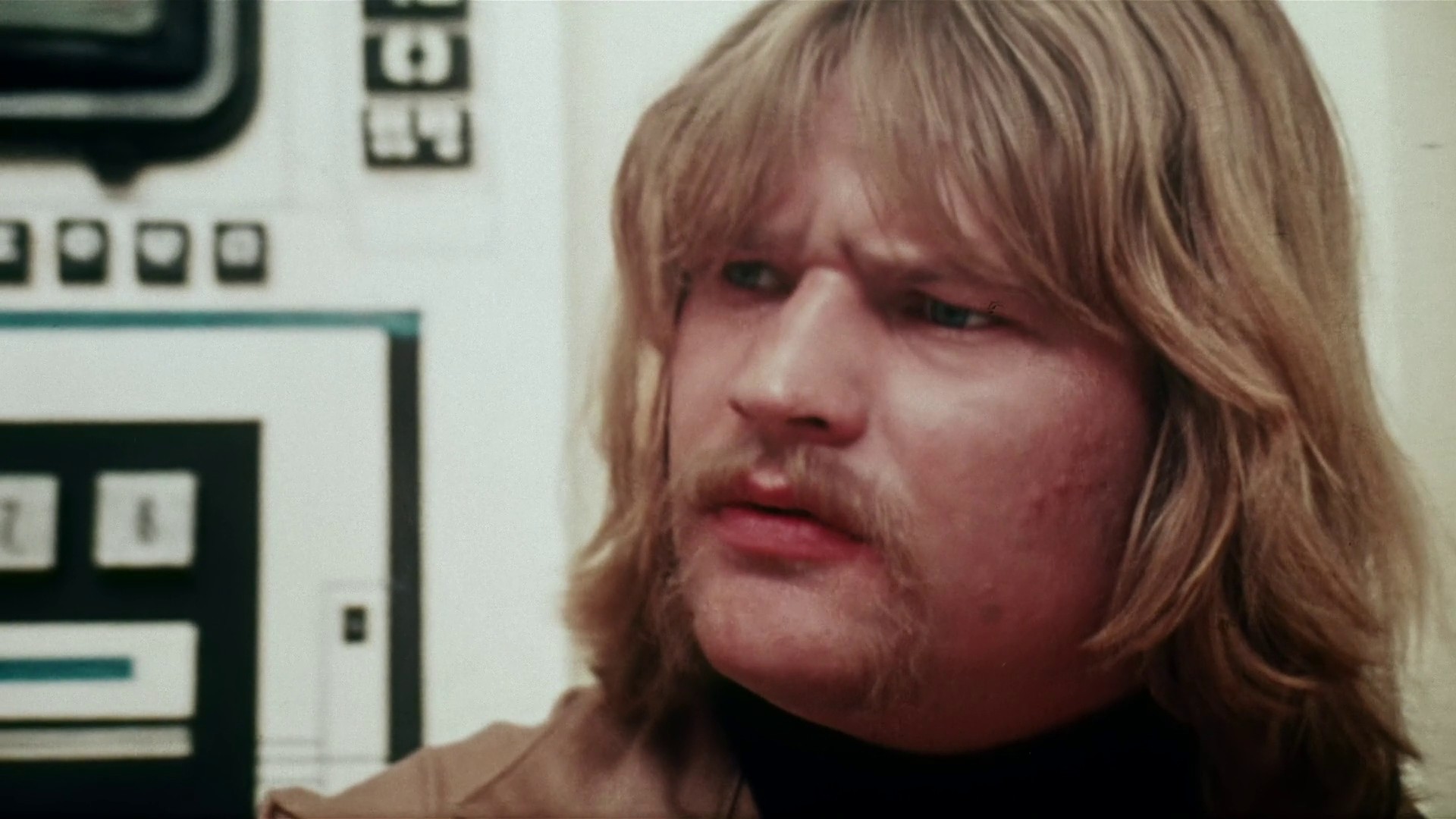 Dark Star (1974) —  shot,  lighting