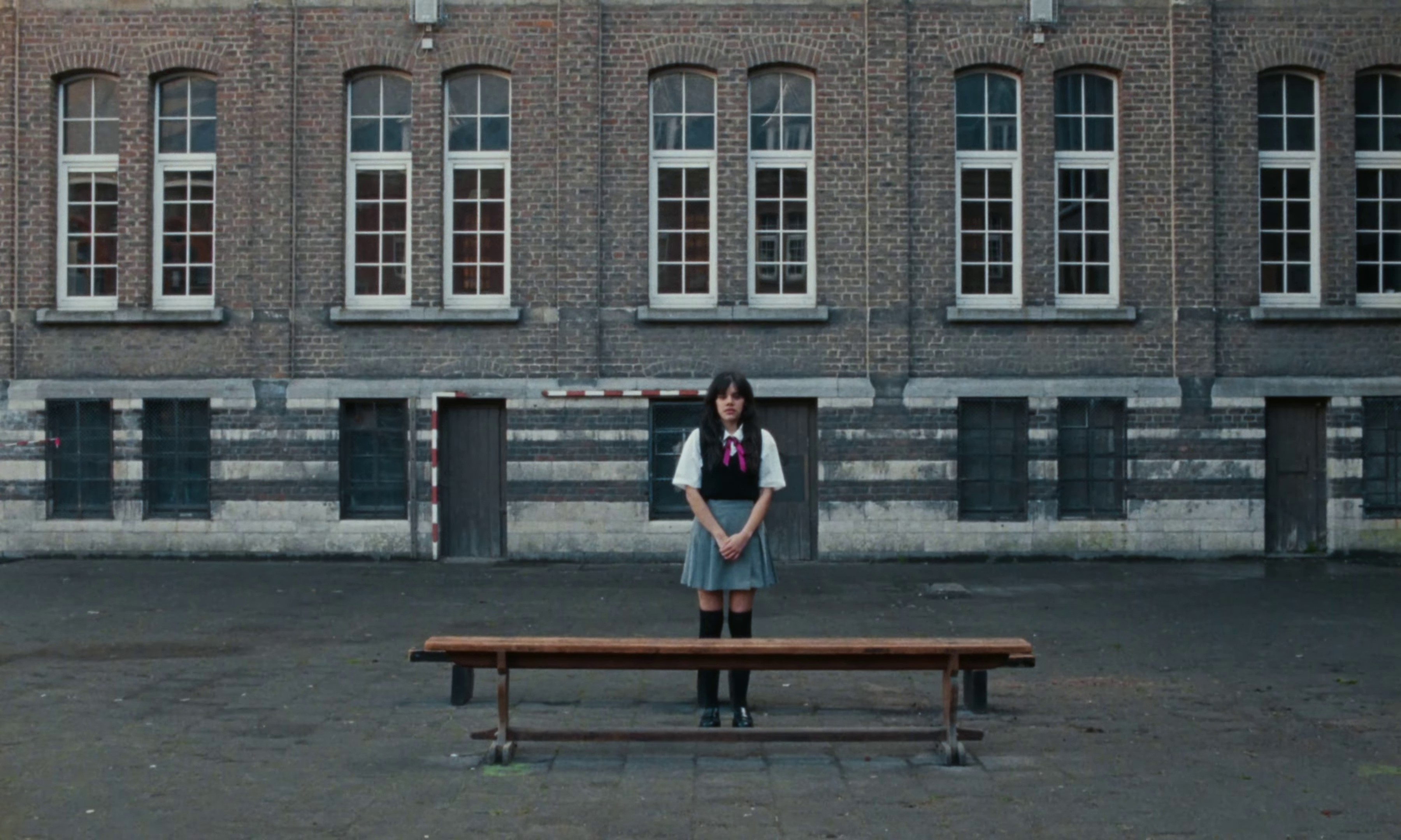 Loser (2024) —  shot,  lighting