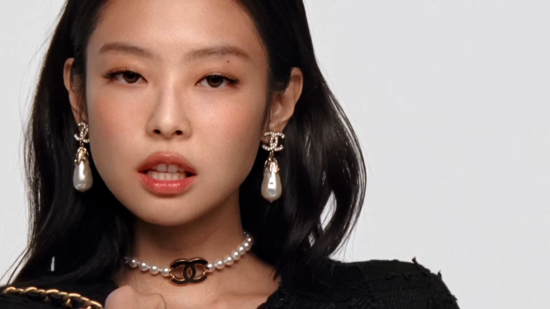 JENNIE is the Face of the CHANEL 25 Handbag Campaign (2025) —  shot,  lighting