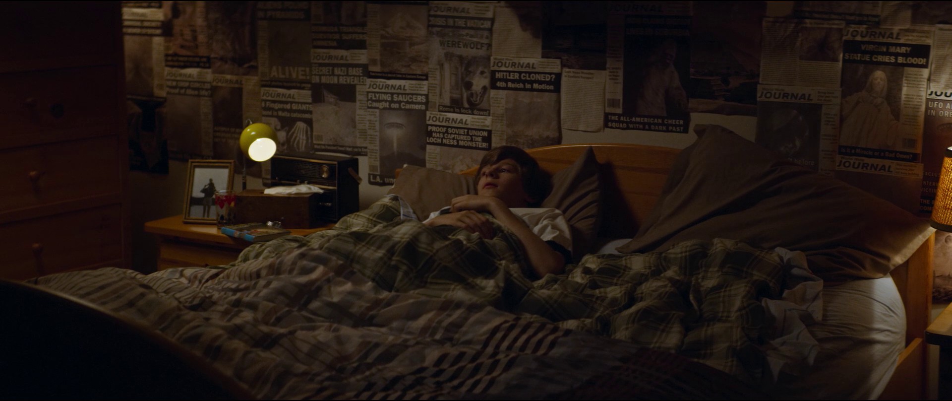 Summer of 84 (2018) —  shot,  lighting