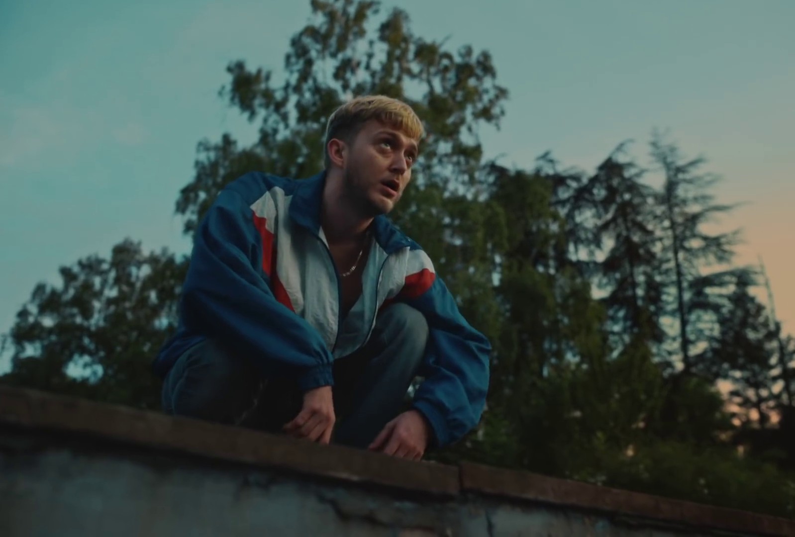 Bitch (2019) —  shot,  lighting