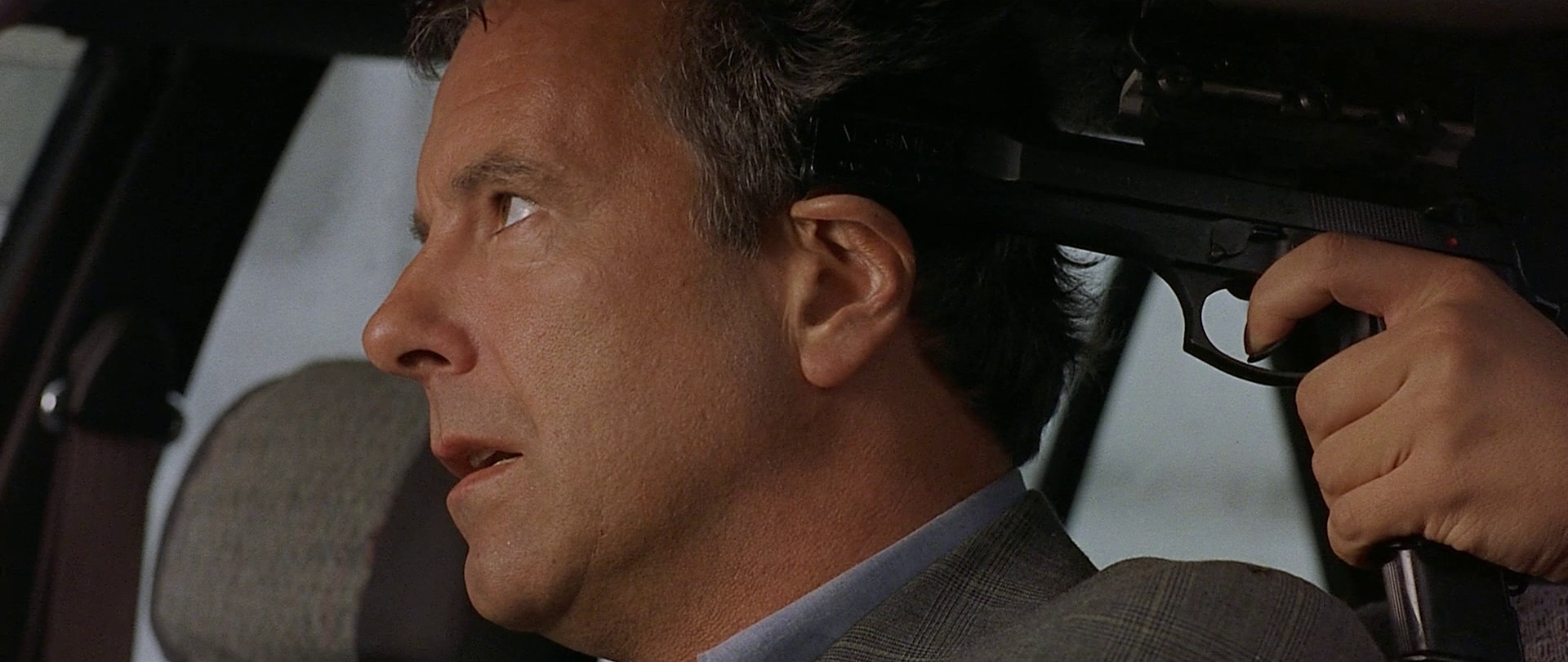 Double Team (1997) —  shot,  lighting