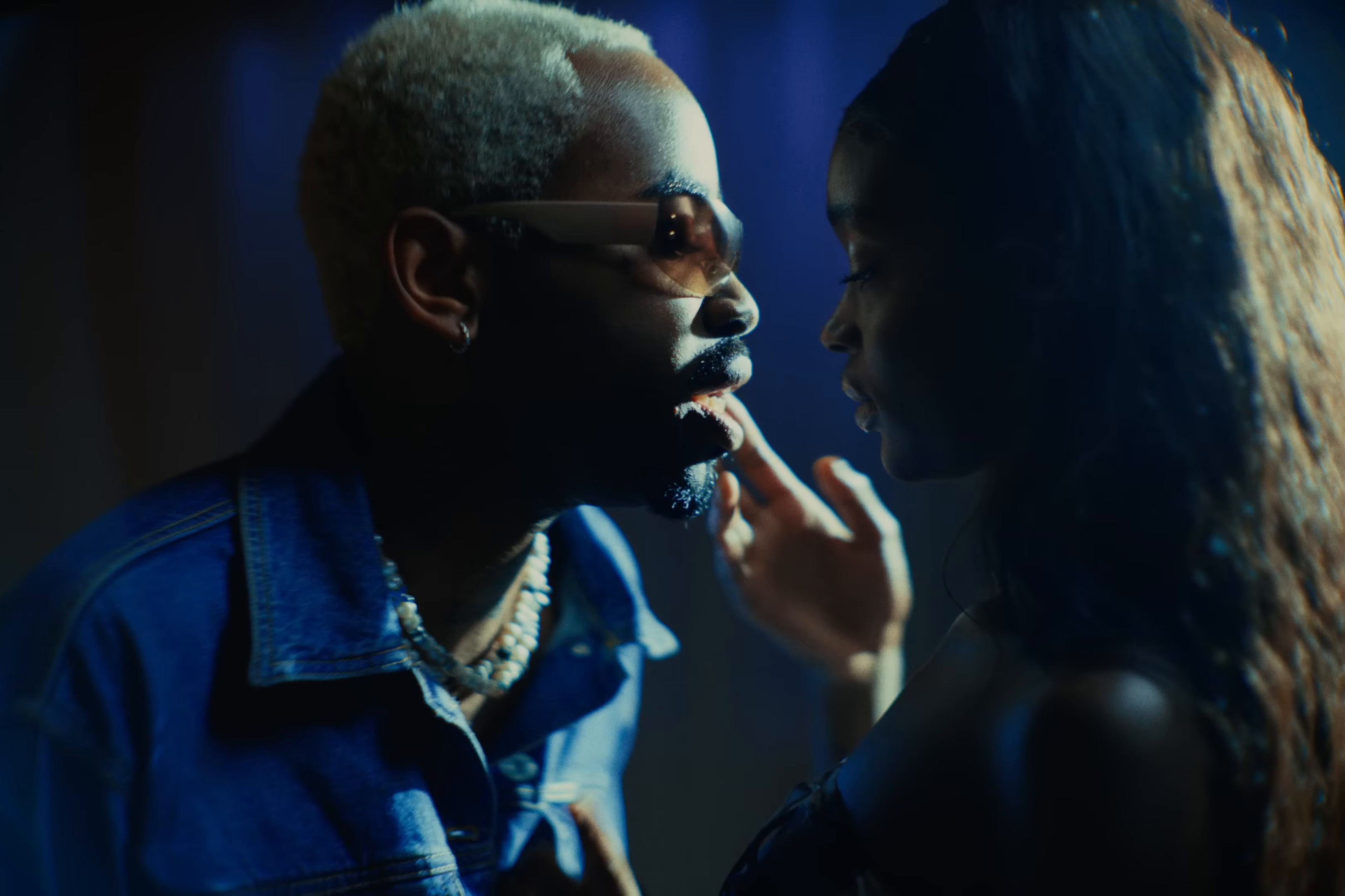 RELIeVER (2024) —  shot,  lighting