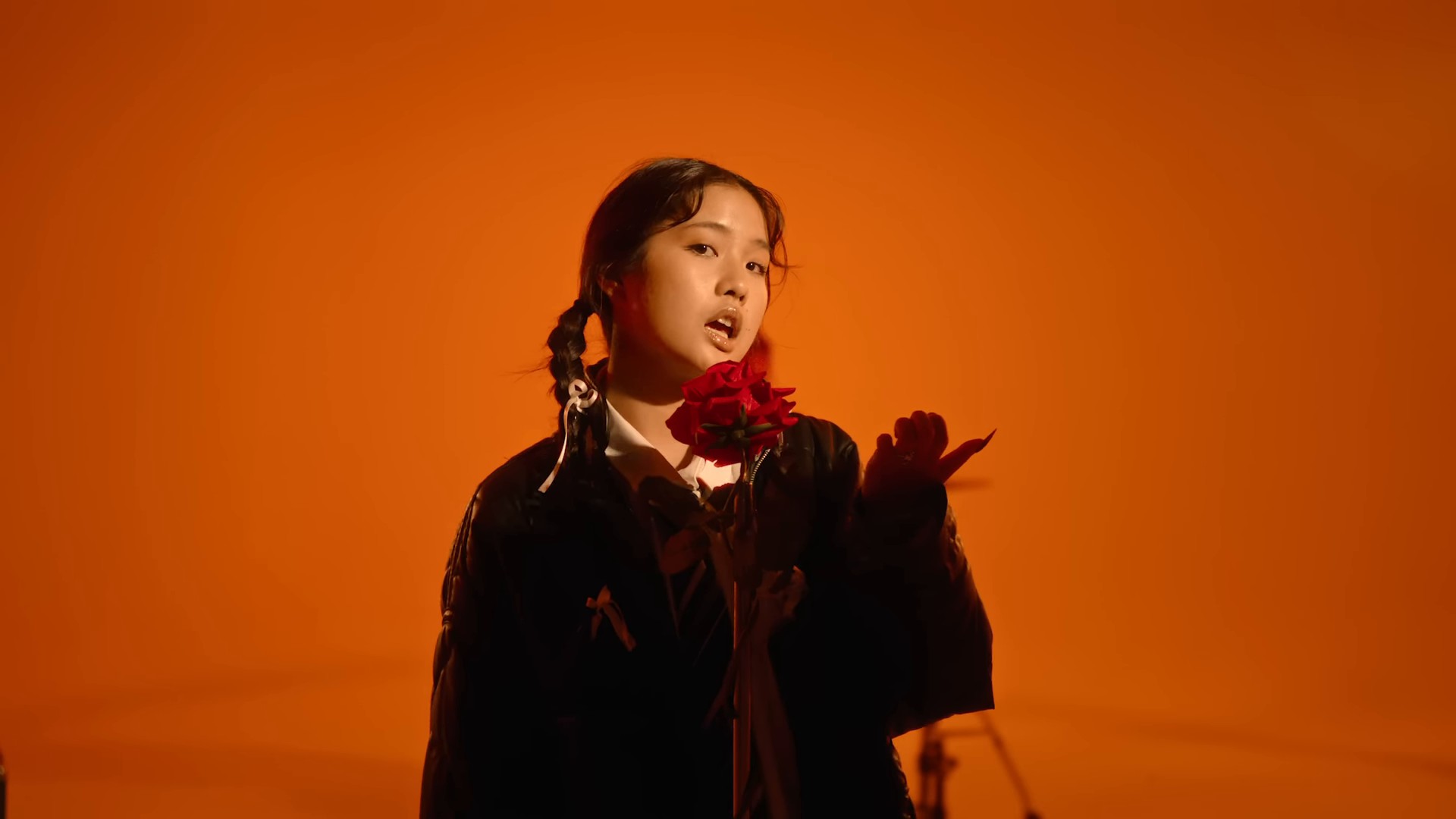 Discothèque Inside My Head (2024) —  shot,  lighting