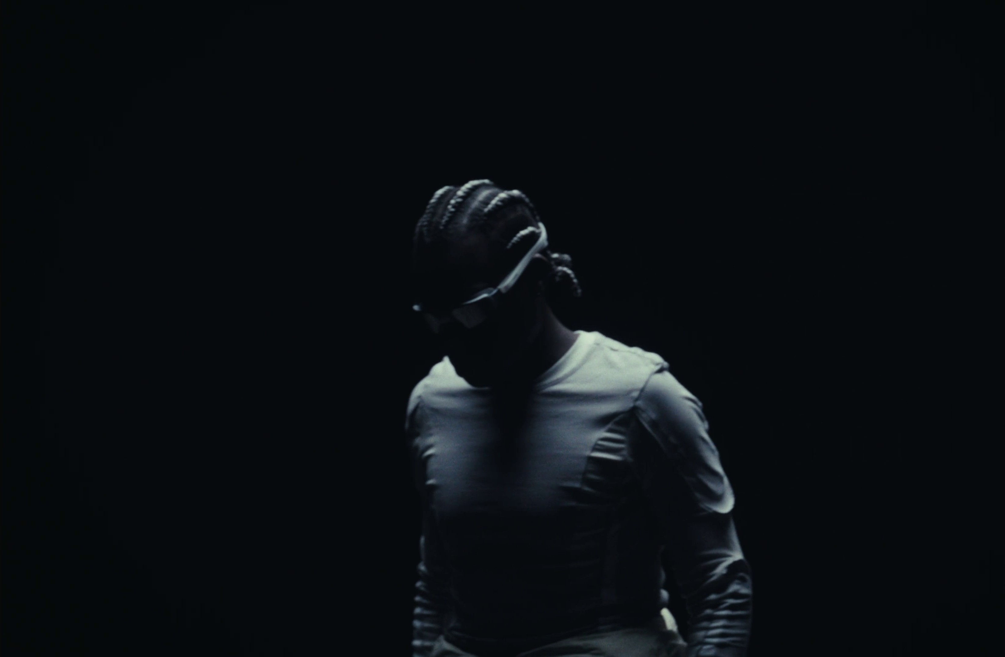 SPEED UP (2023) —  shot,  lighting