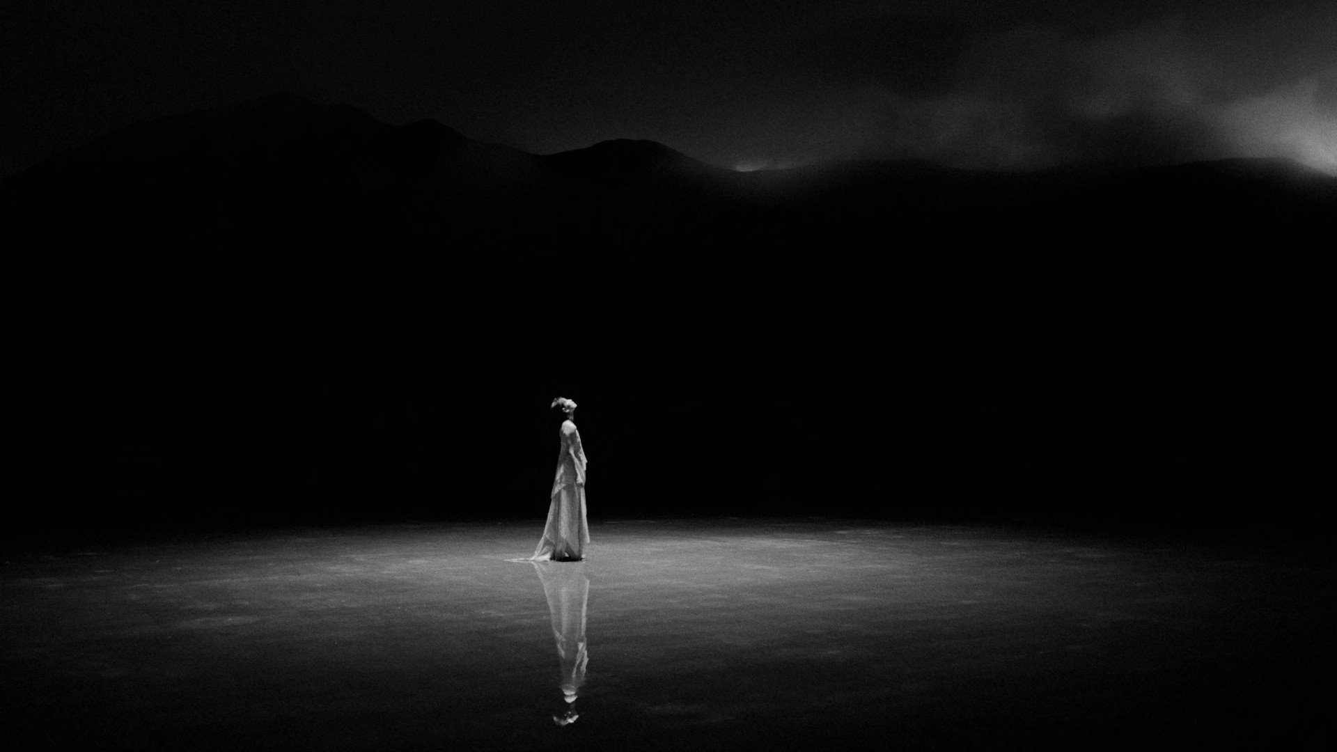 Lunar (2019) —  shot,  lighting