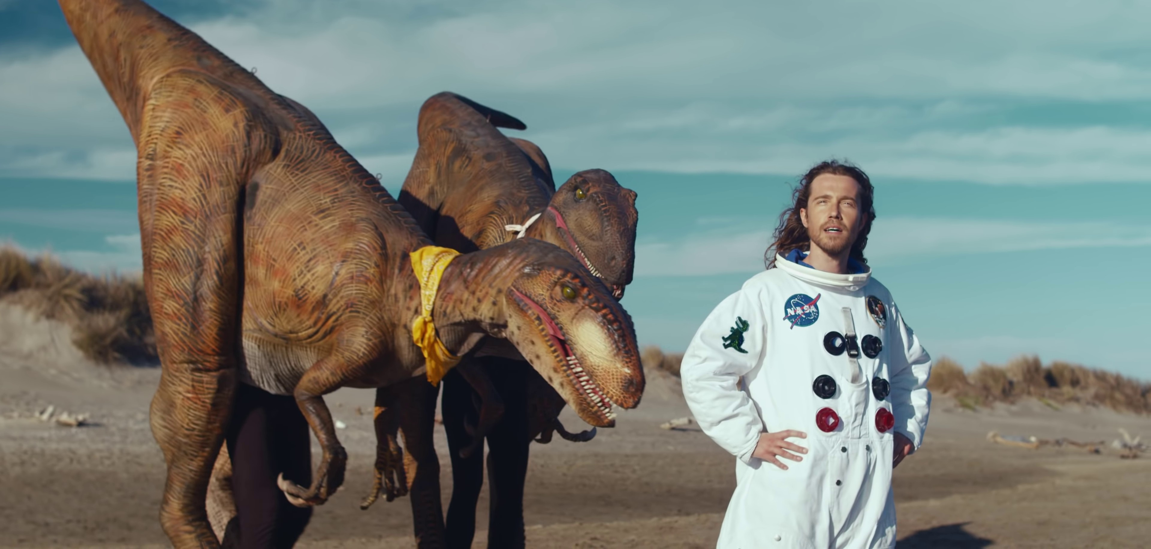 Nous (2020) —  shot,  lighting