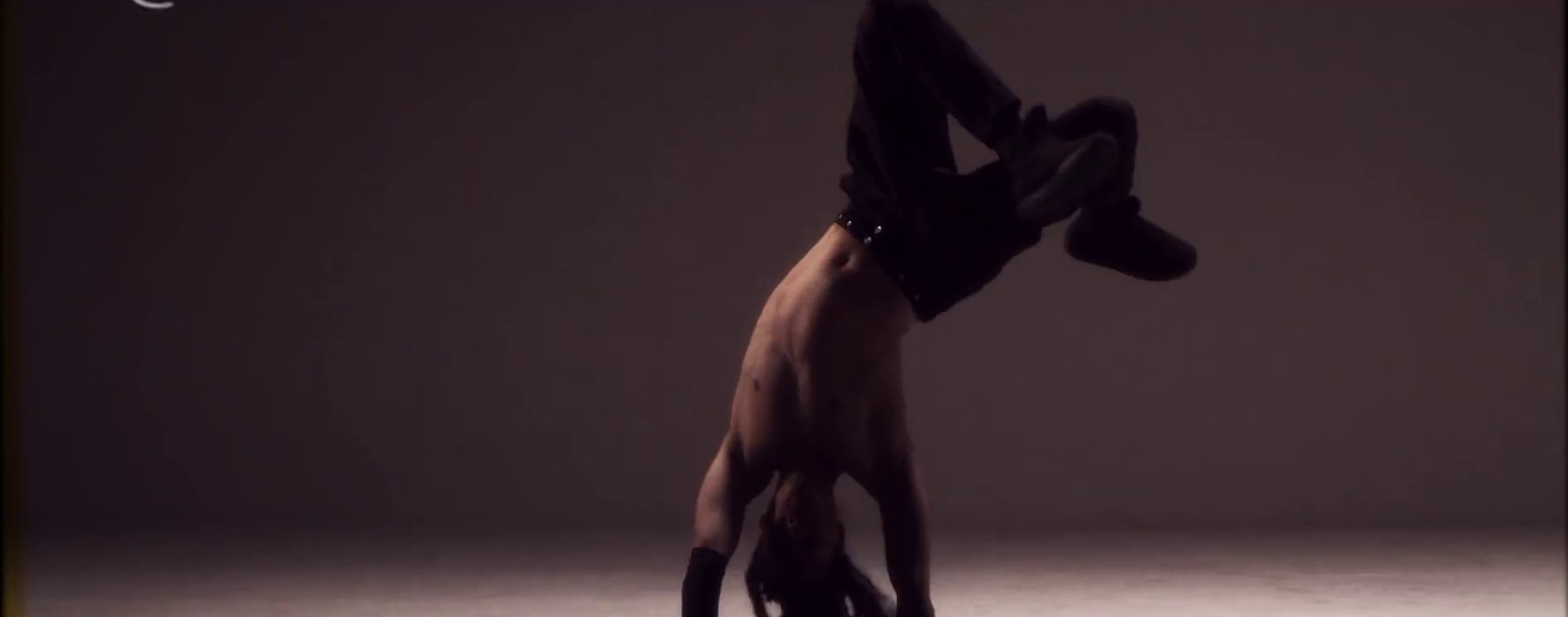 Problem  (2014) —  shot,  lighting