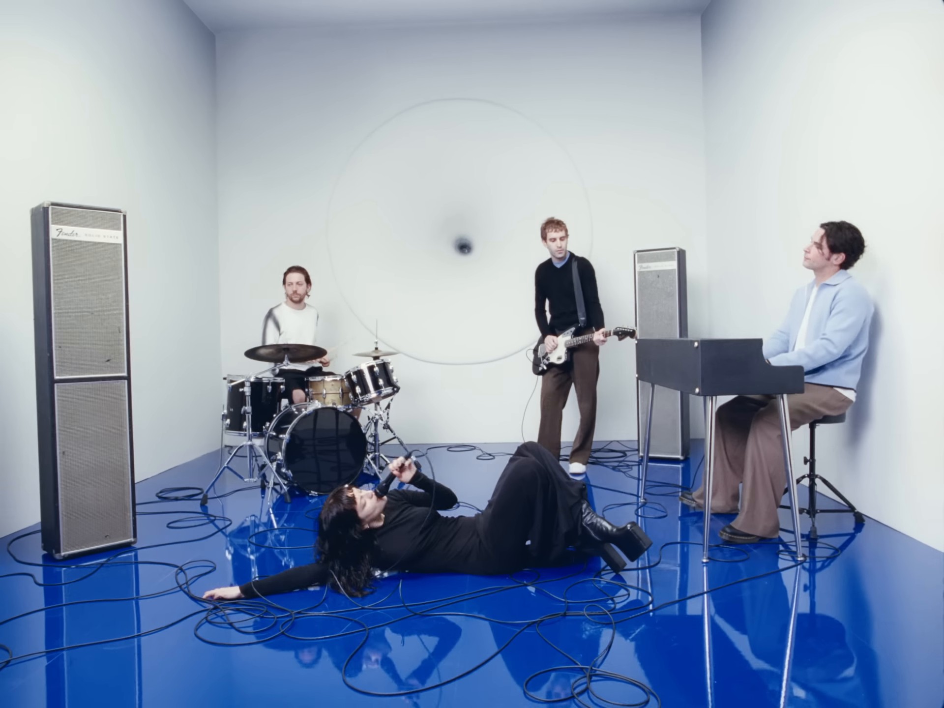 Run Your Mouth (2024) —  shot,  lighting