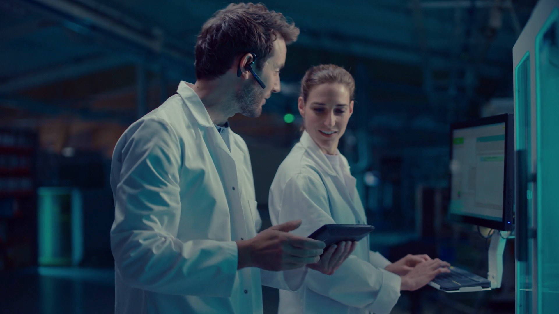 Orange 5G Industrie 4.0 (2023) —  shot,  lighting