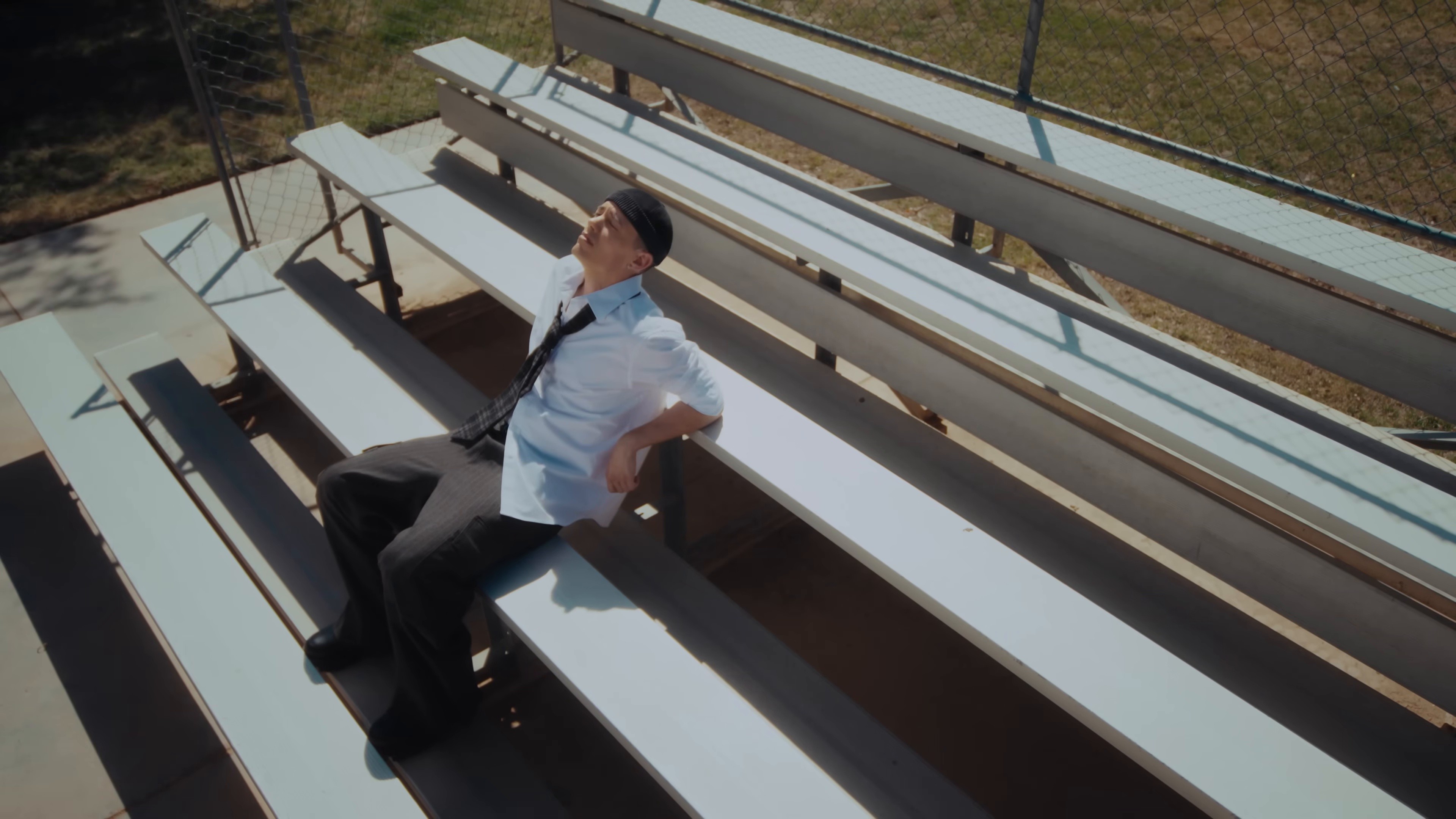 HEY MAMA (2025) —  shot,  lighting