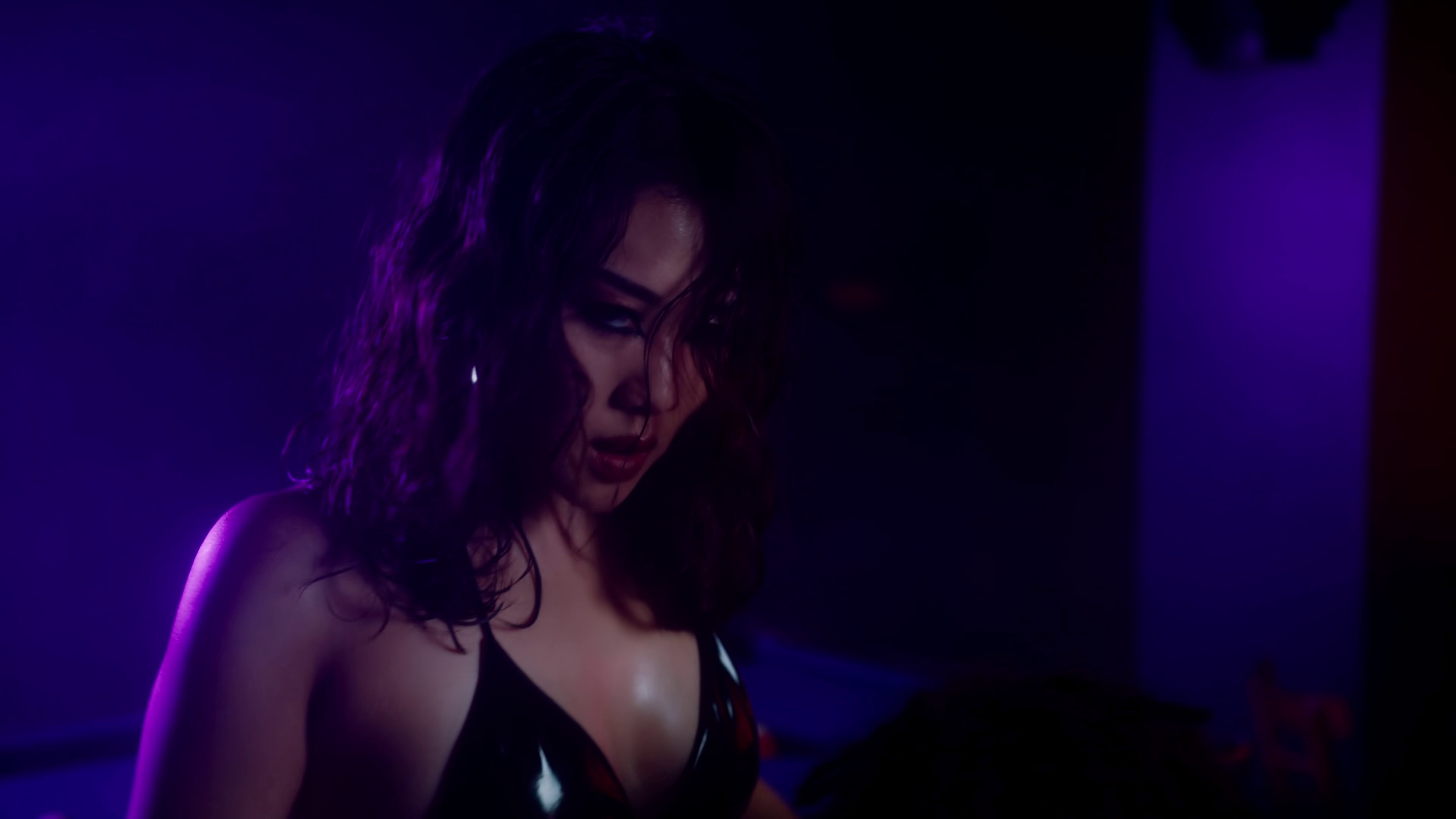 REI AMI (2021) —  shot,  lighting