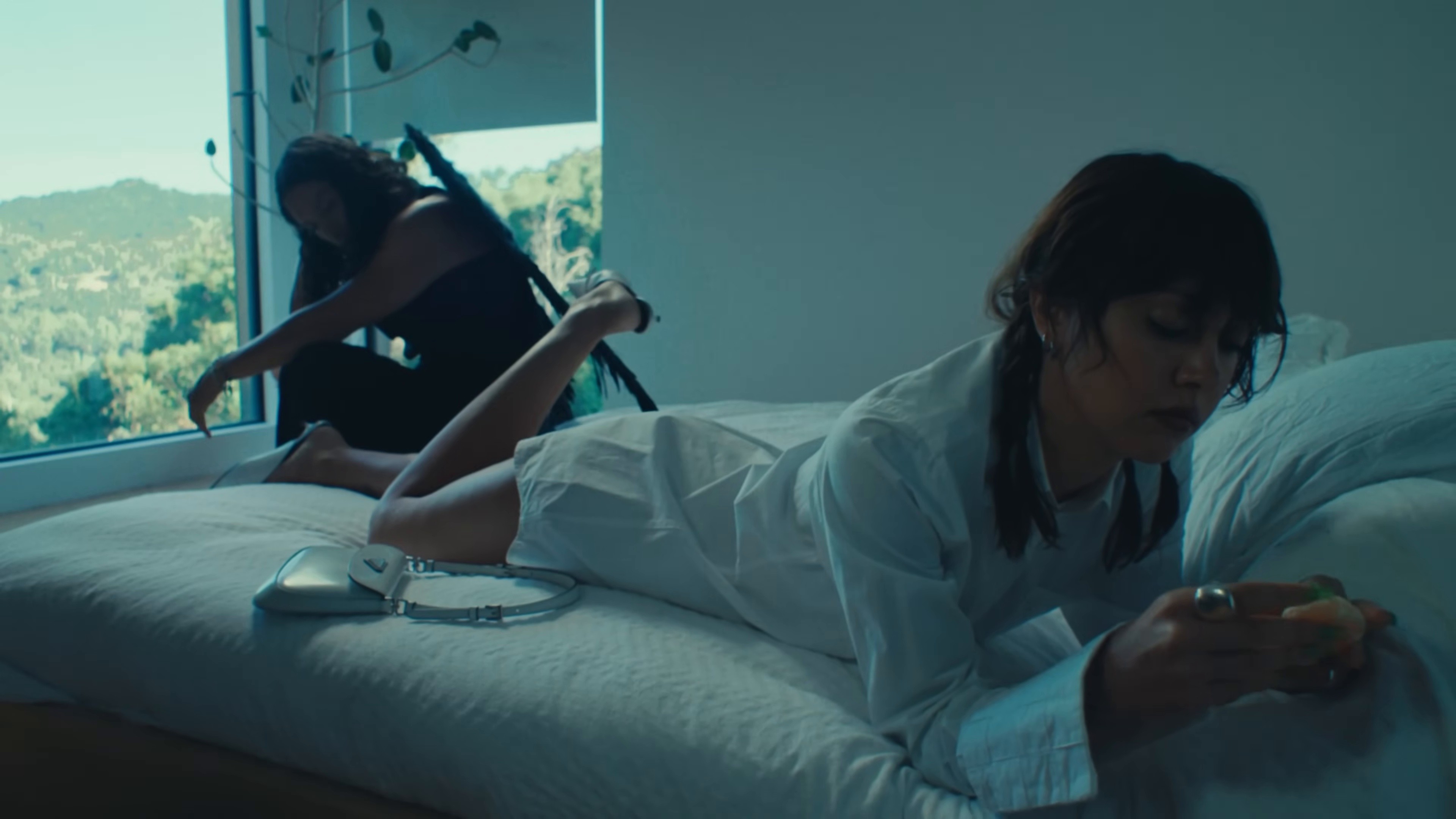 LMKK (2024) —  shot,  lighting