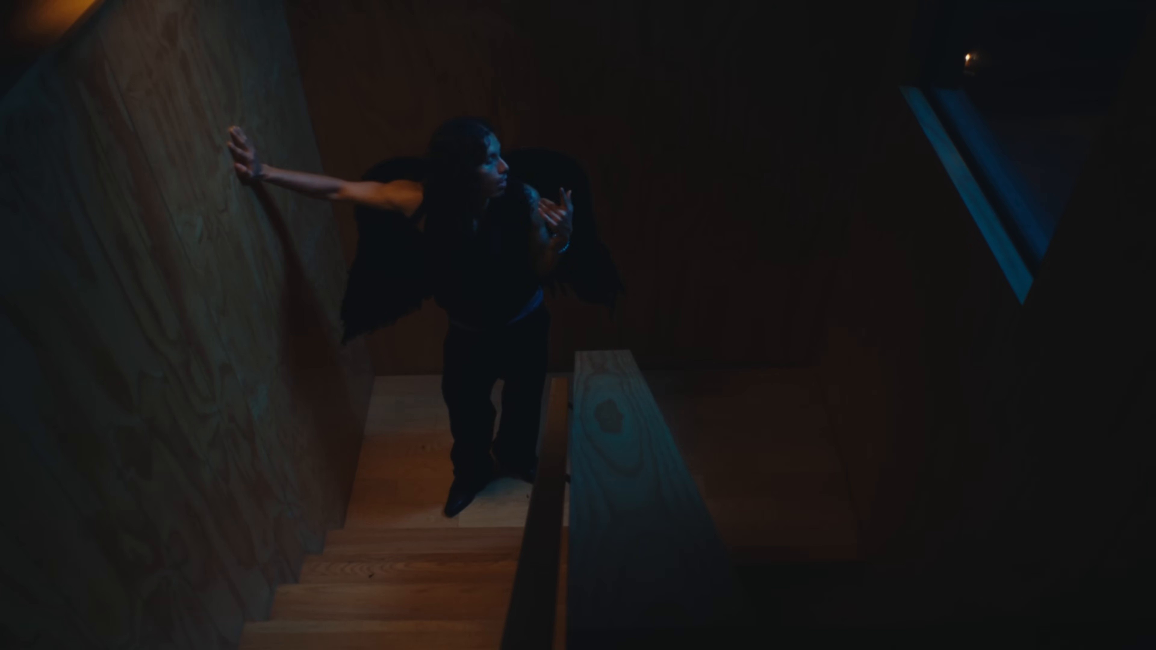 LMKK (2024) —  shot,  lighting