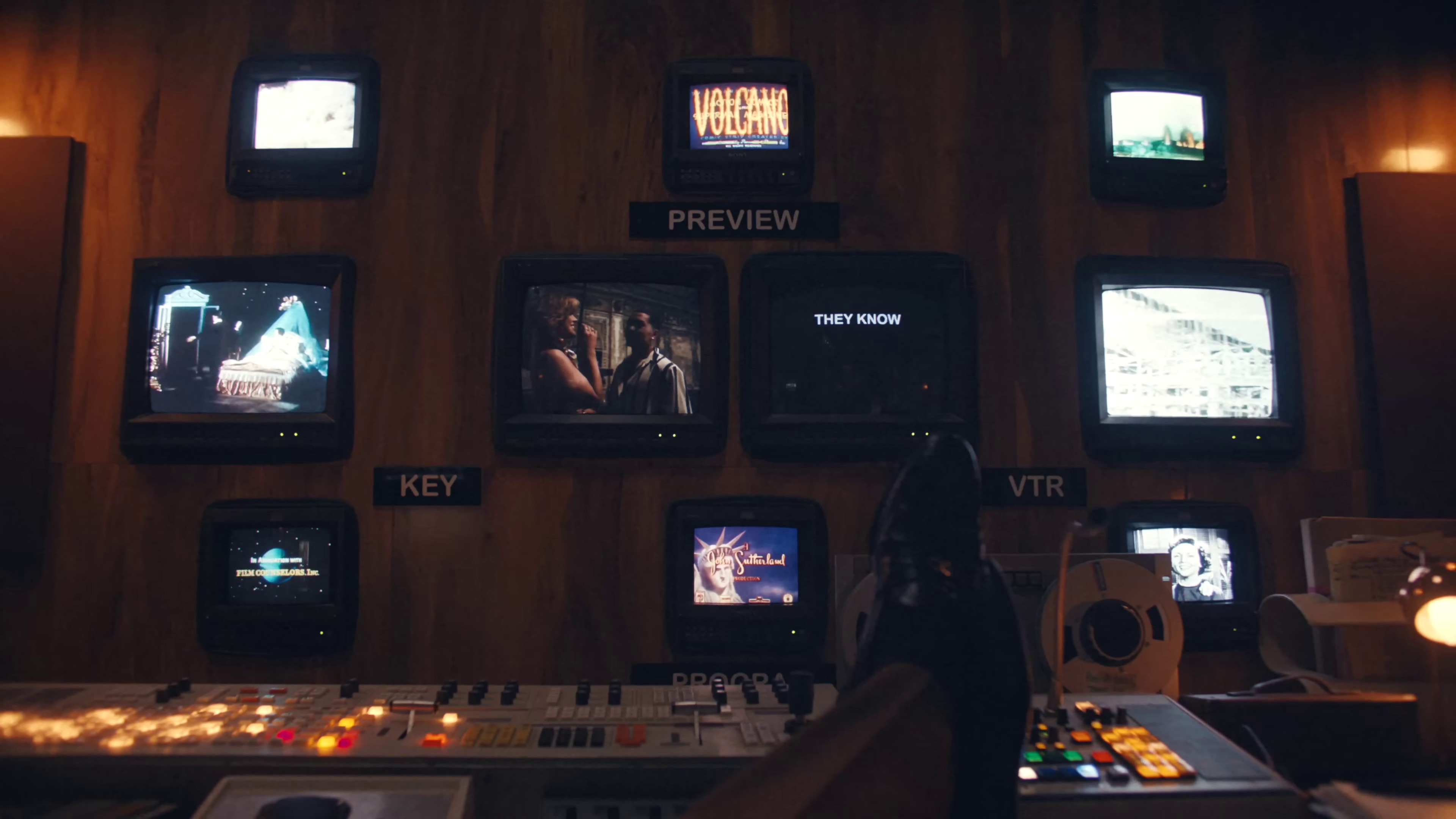 Don't Play (2023) —  shot,  lighting