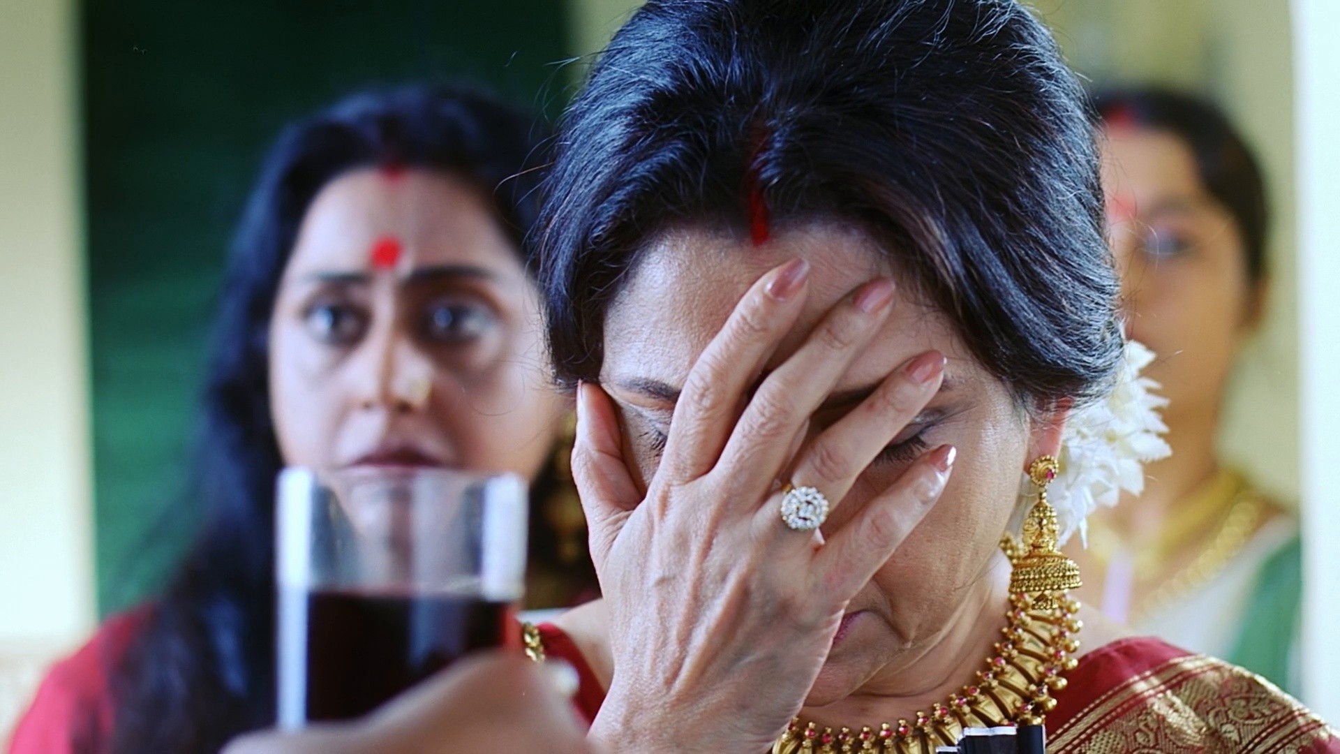 Shubho Mahurat (2003) —  shot,  lighting