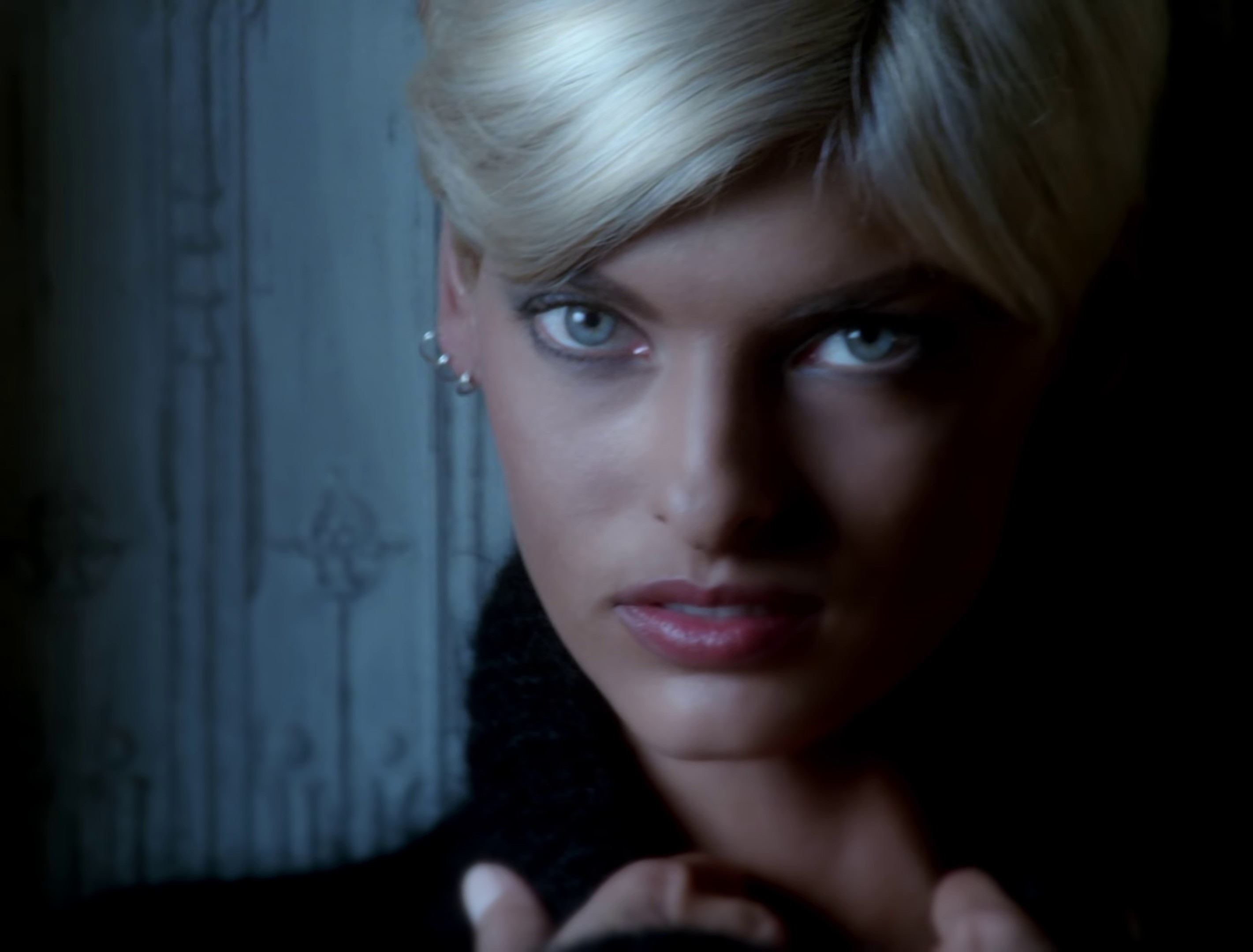 Freedom! '90 (1990) —  shot,  lighting