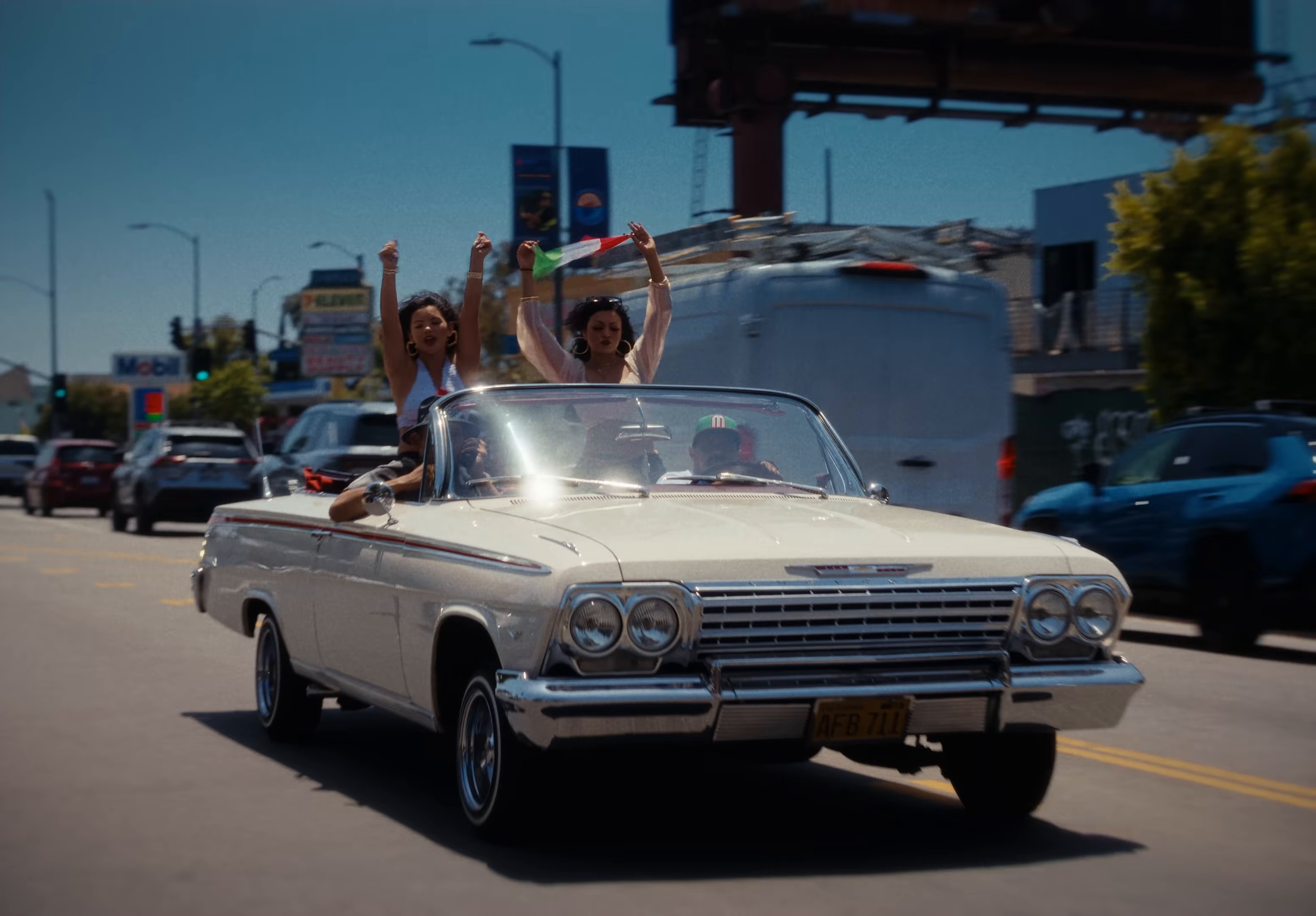 ROCKIN (2025) —  shot,  lighting