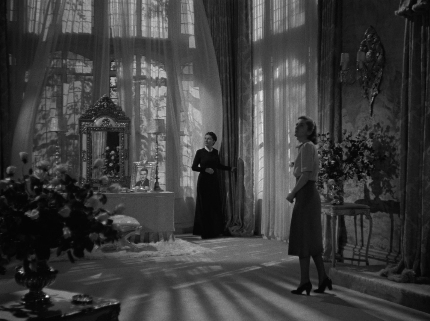 Rebecca (1940) —  shot,  lighting