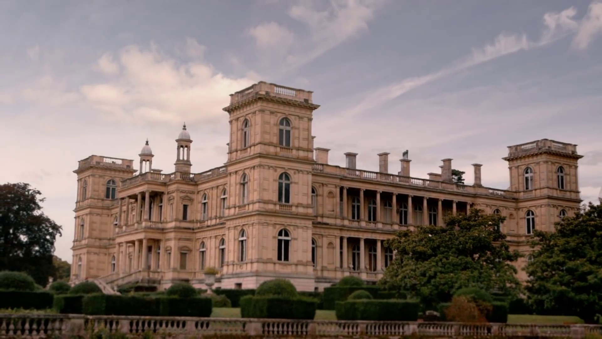 Partition (2021) —  shot,  lighting