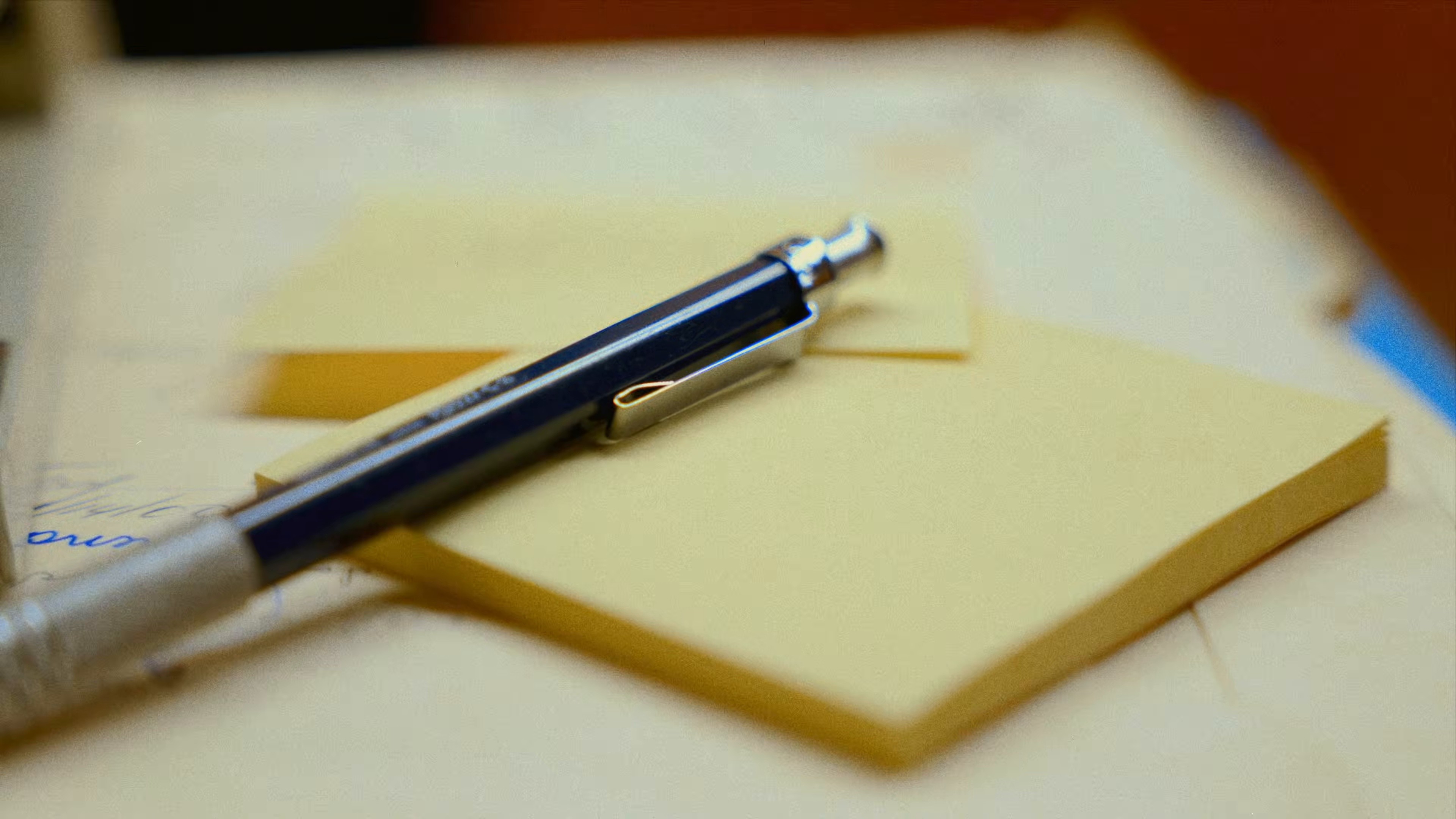 HOWWEFLOW (2025) —  shot,  lighting