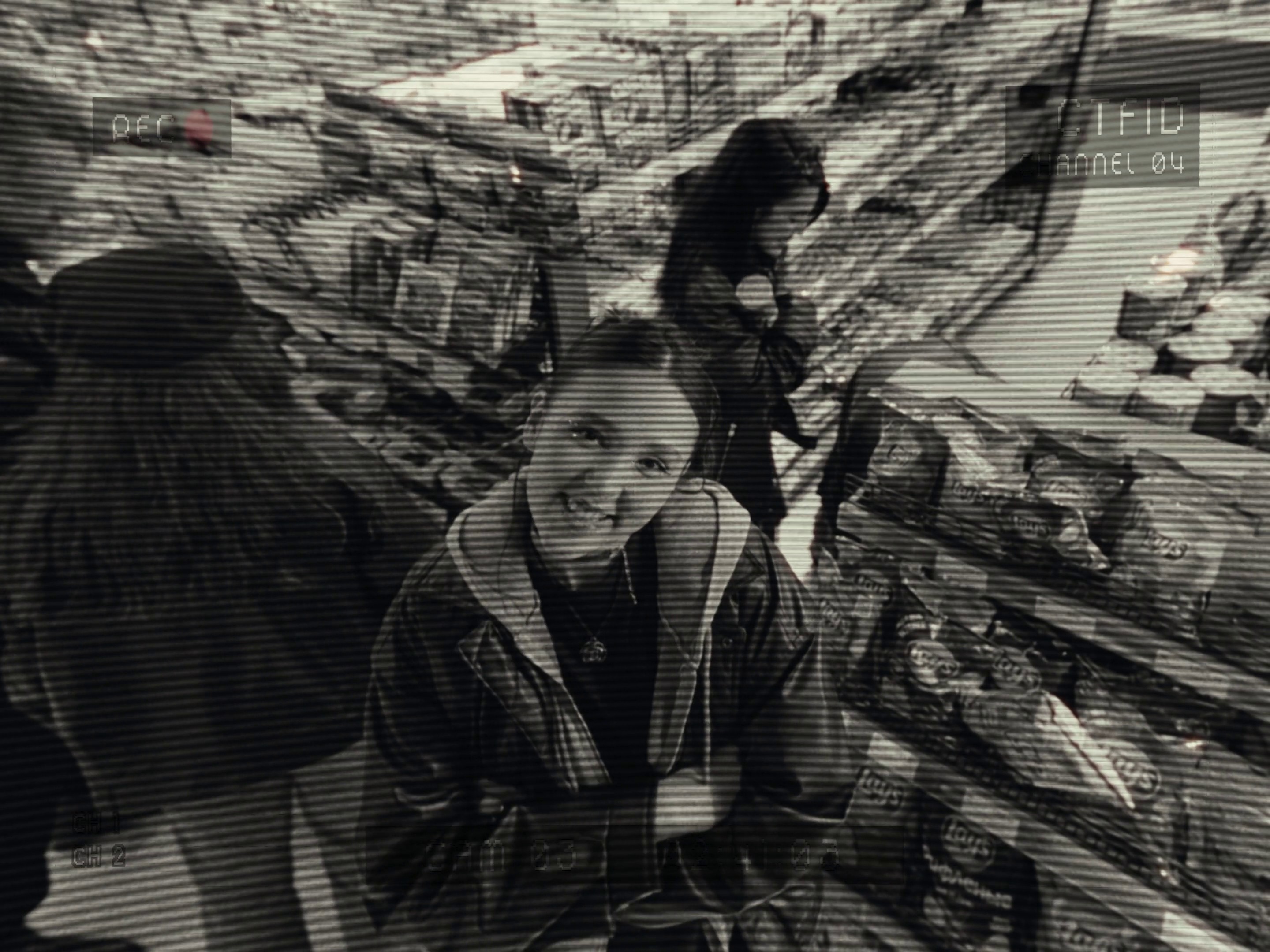 Ayau - t.s.u. x Samsung | Galaxy Flip5 (2024) —  shot,  lighting