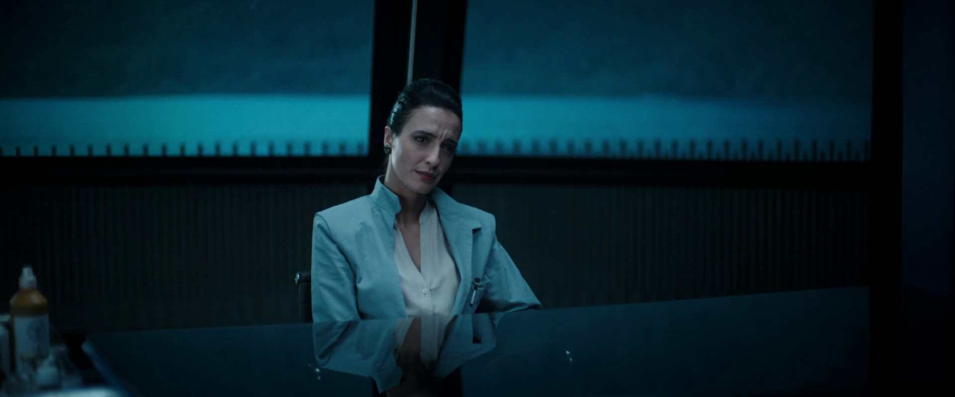 Hypersleep (2022) —  shot,  lighting